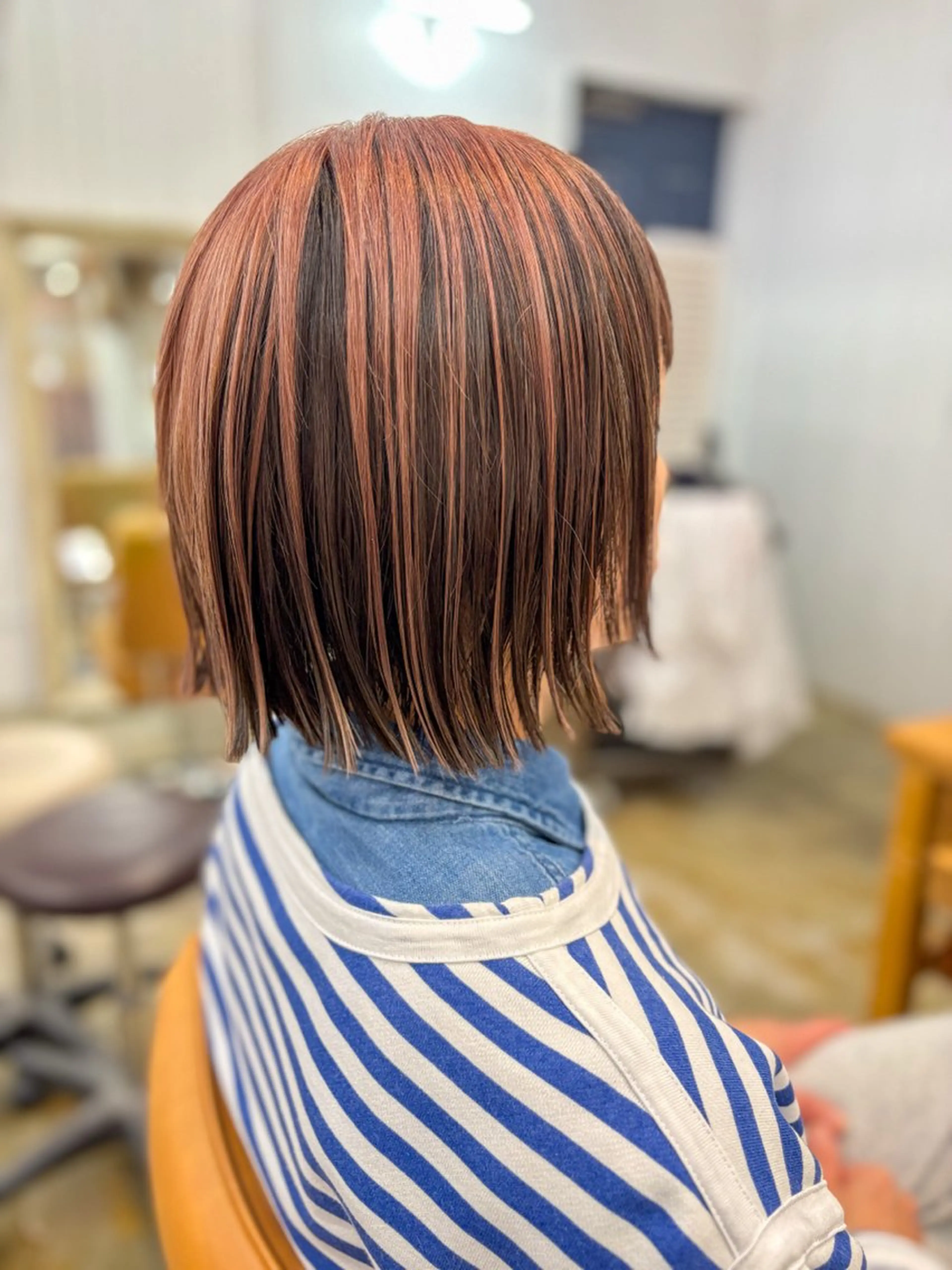ショート カラー 切りっぱなしボブ ボブ 寺尾 加奈子のヘアスタイル