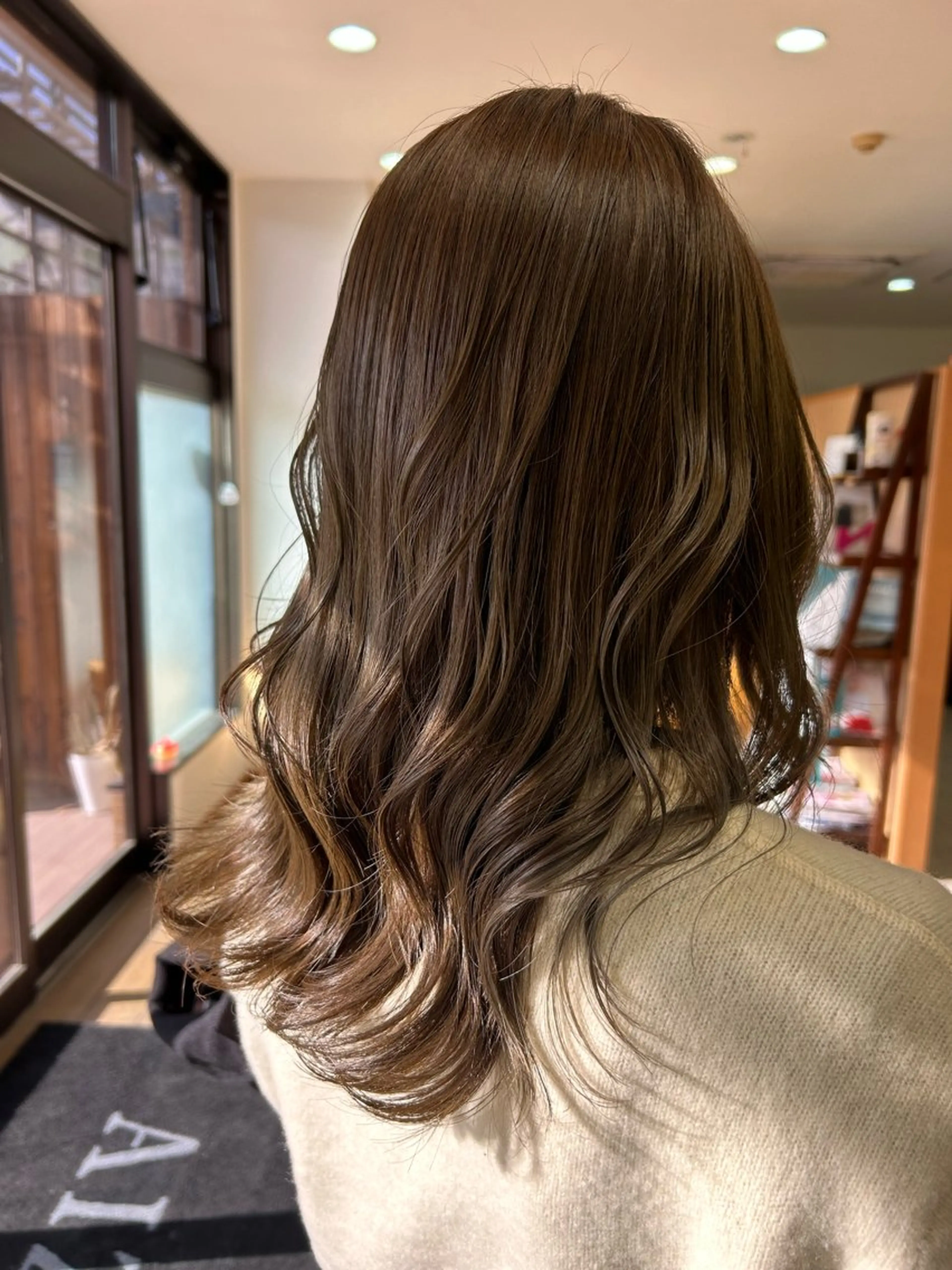 ミディアム カット ヘアカラー 🍅ハイライト/ レイヤー/mao🍅のヘアスタイル