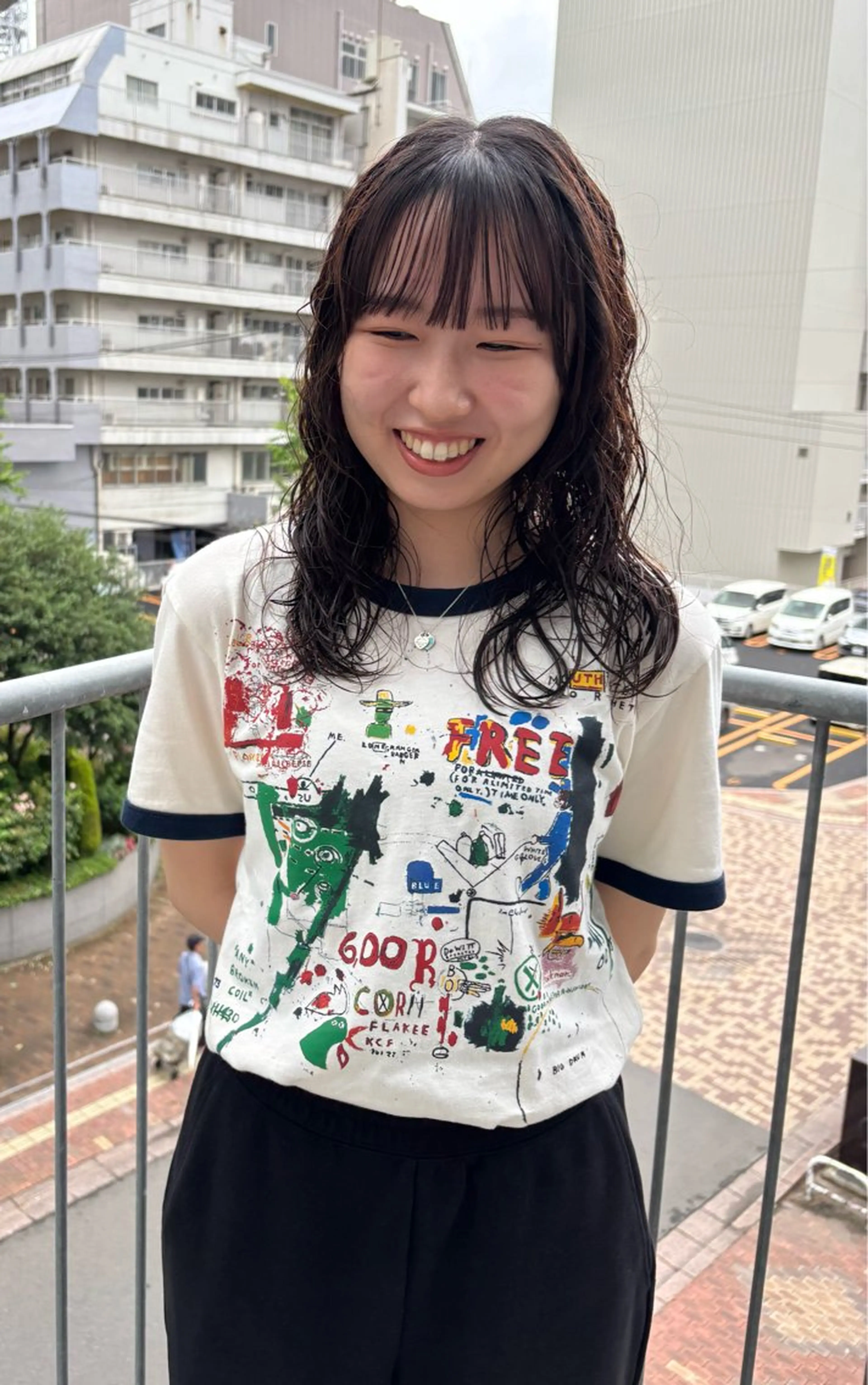 ミディアム パーマ ミディアムパーマ ゆい/パーマ/レイヤ ー/似合わせカラーのヘアスタイル