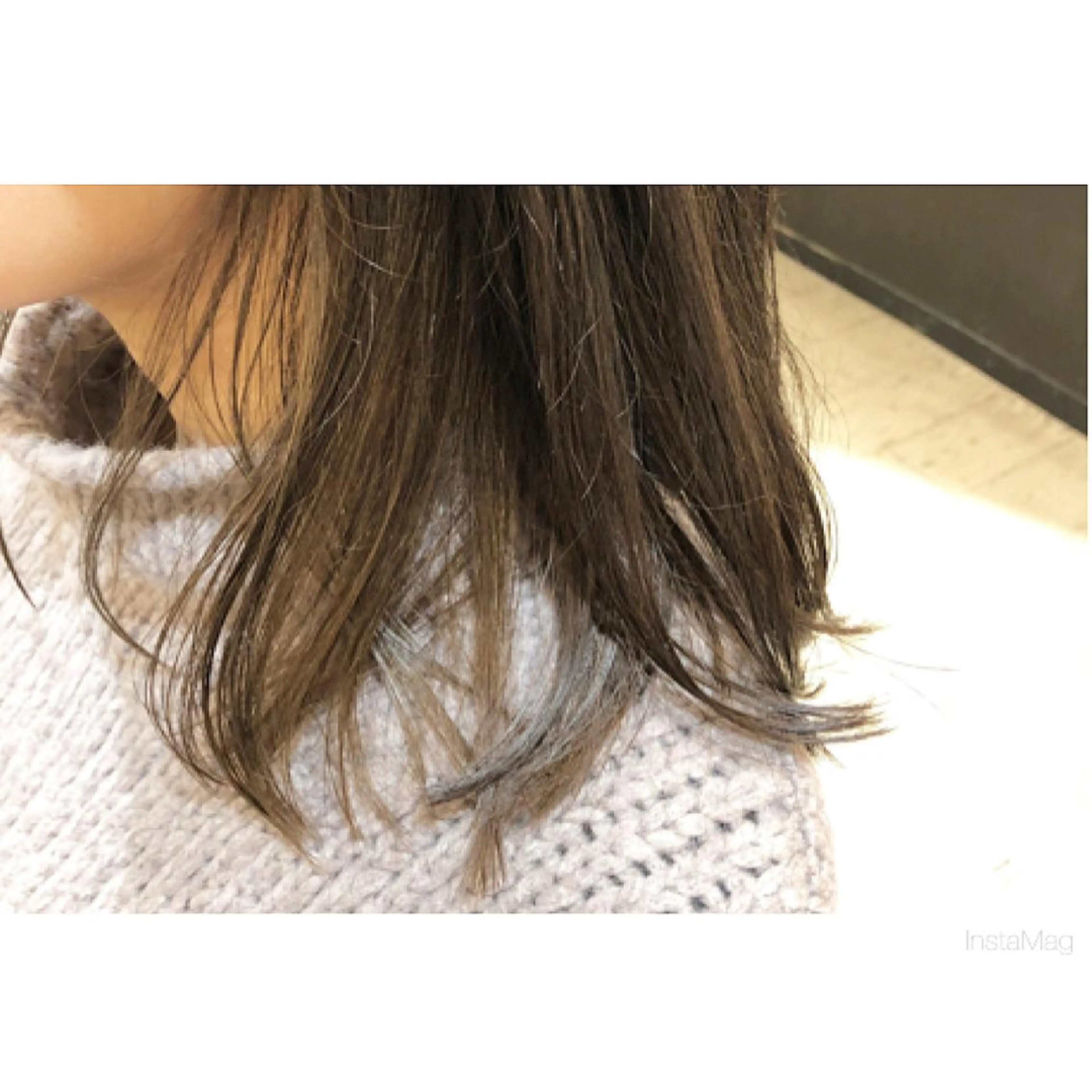 ミディアム カラー ベージュカラー インナーカラー カット ヘアカラー 岩間 香純のヘアスタイル