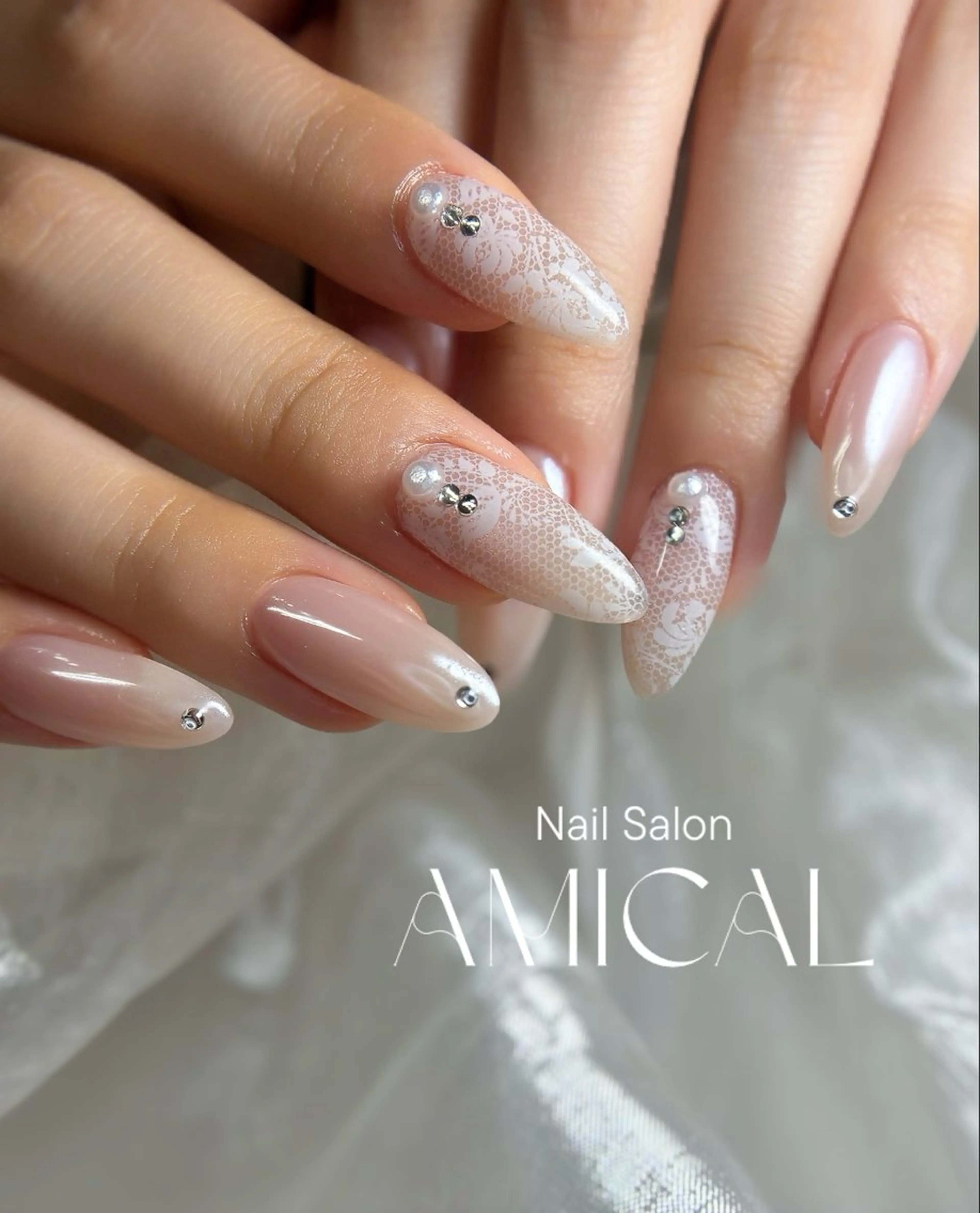 ネイル アートネイル ニュアンスネイル オフィスネイル ワンカラーネイル ハンドネイル Nail Salon AMICALのネイルデザイン