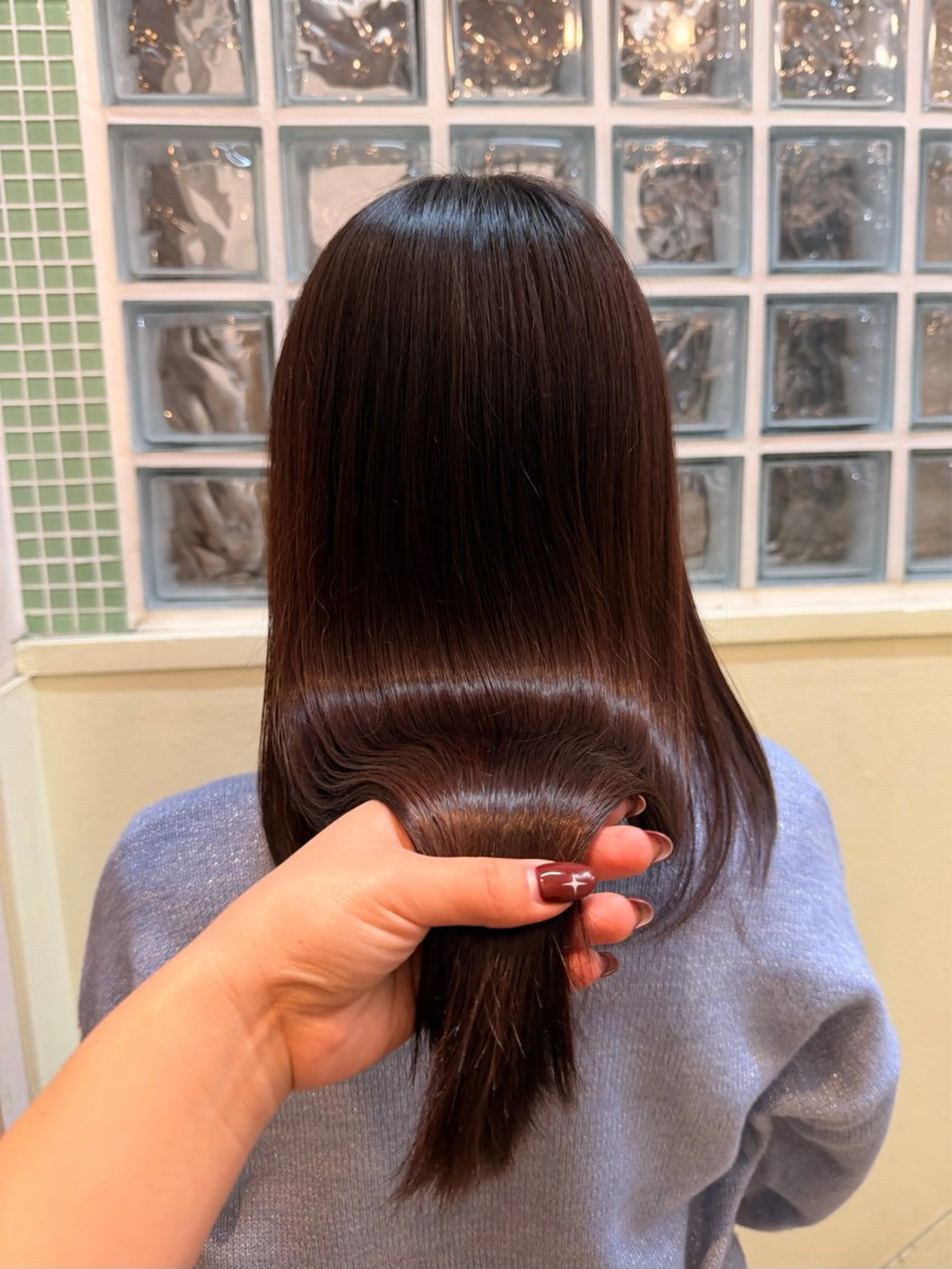 セミロング ヘアカラー トリートメント 透明感カラー☆スパ☆ 石上遥楓のヘアスタイル