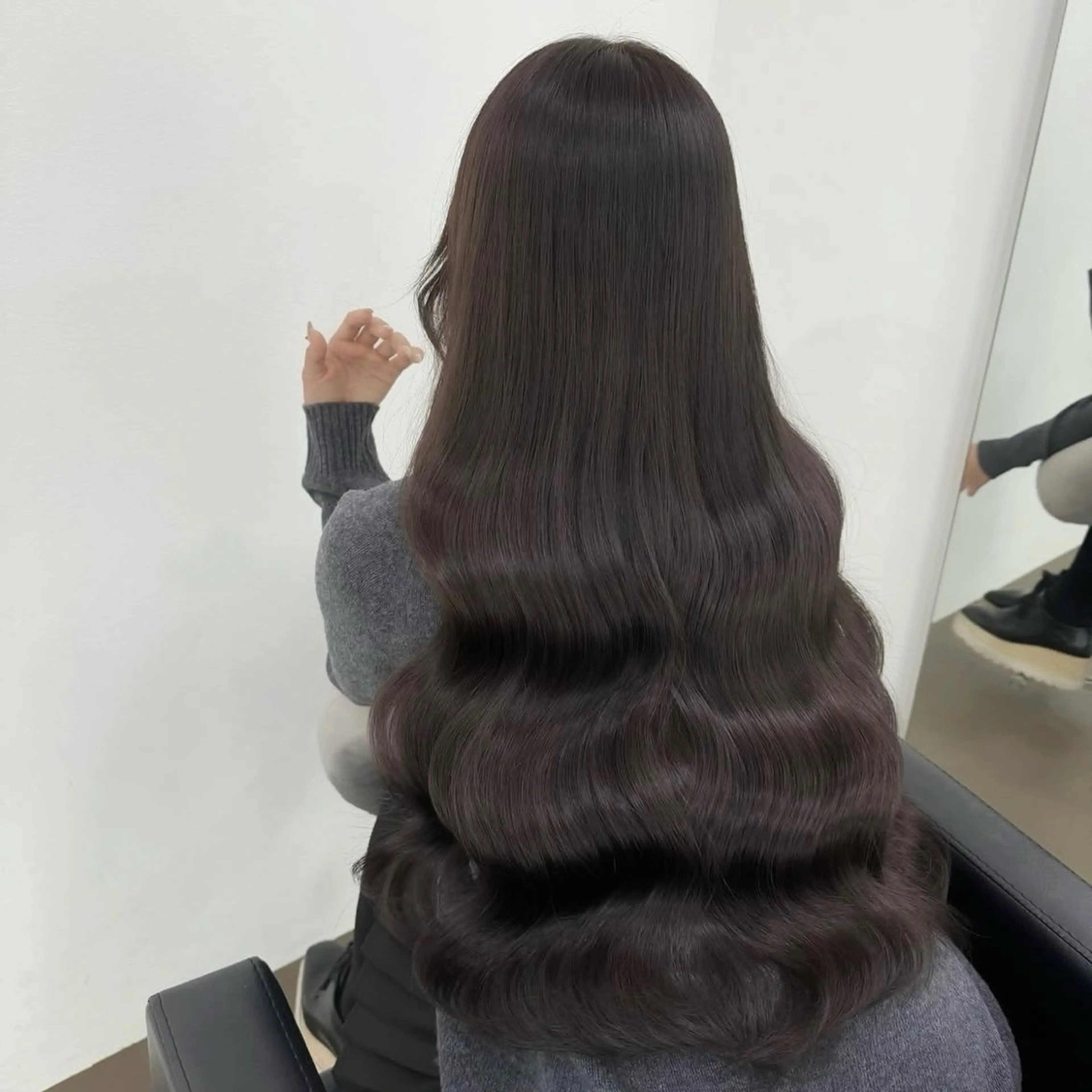 ロング ヘアカラー トリートメント 川元 春奈のヘアスタイル