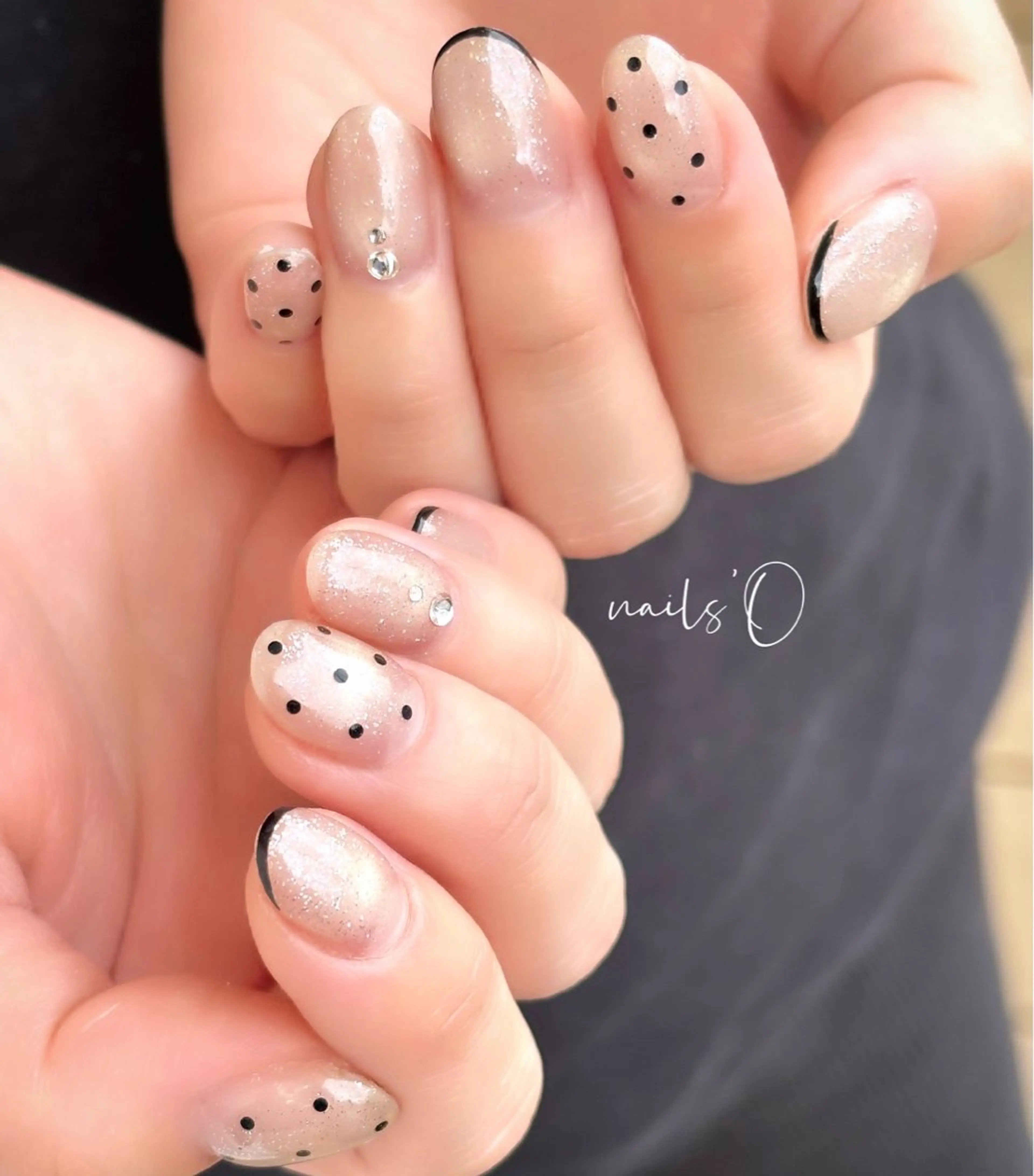 ネイル 大人可愛いネイル🎗 Hinaのネイルデザイン