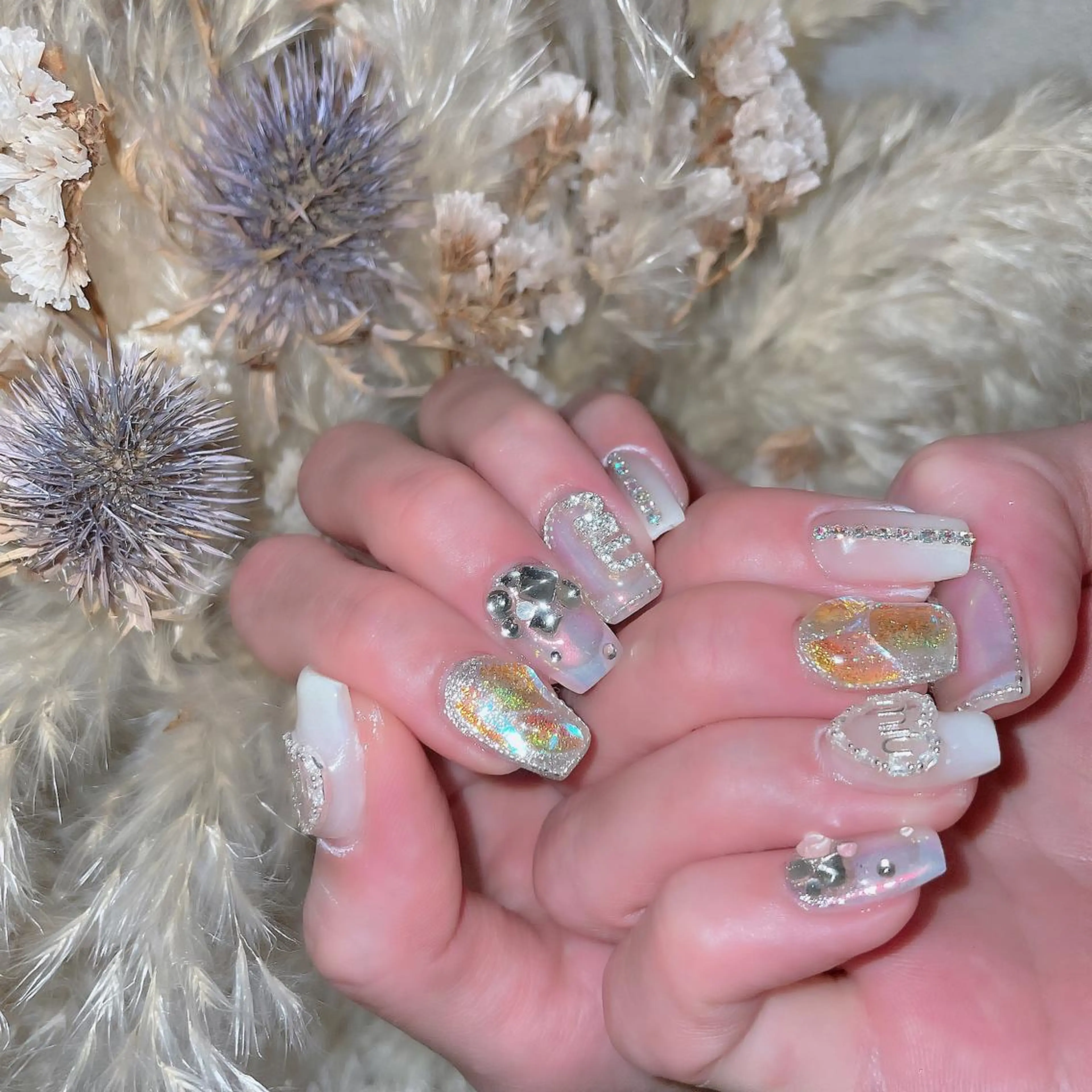 ネイル チークネイル フラッシュネイル フレンチネイル キラキラネイル 韓国ネイル ハンドネイル merci nailのネイルデザイン