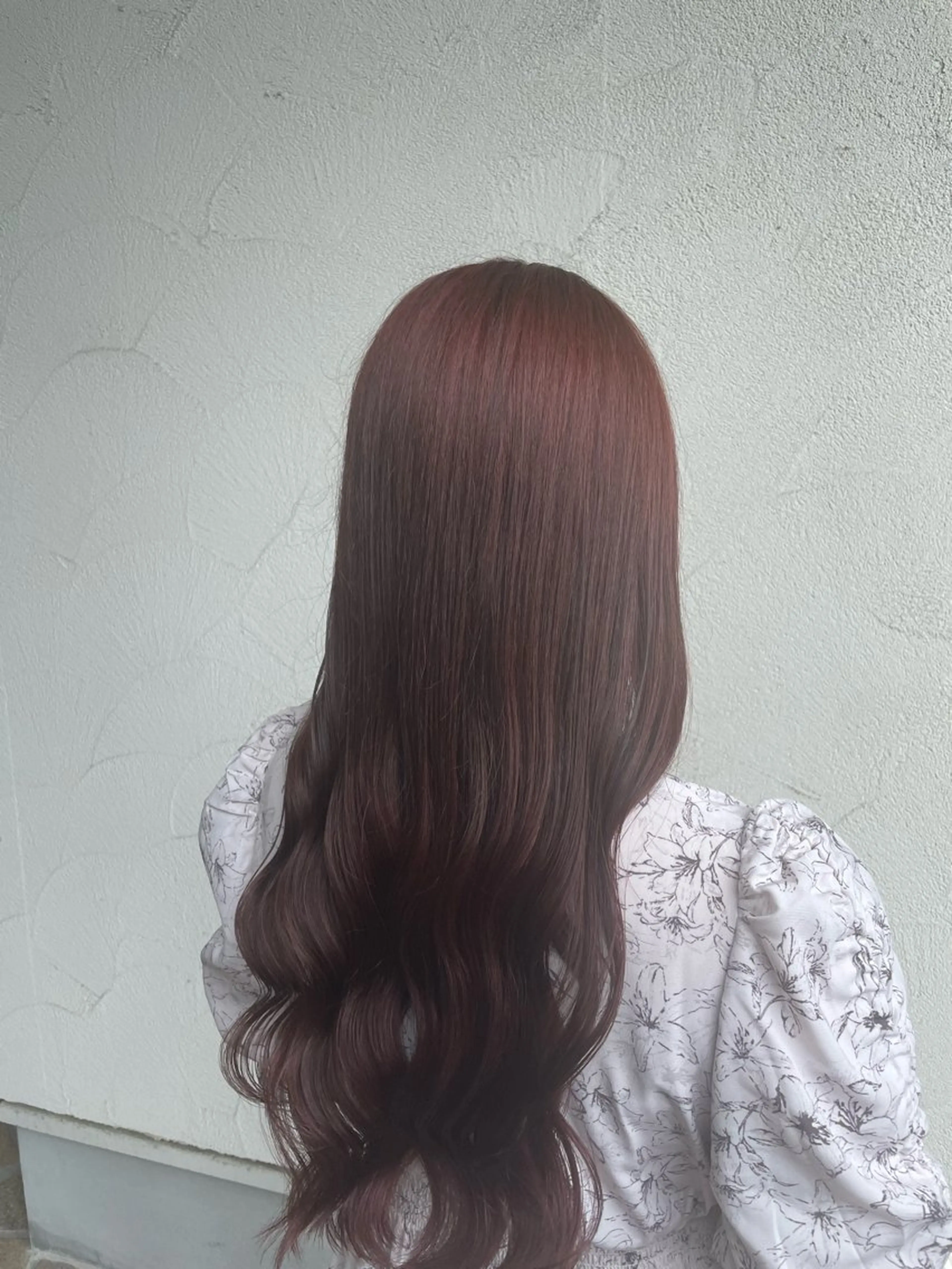 セミロング カラー ブリーチ グレージュ ブリーチなしカラー ピンクカラー 山下 襟華のヘアスタイル