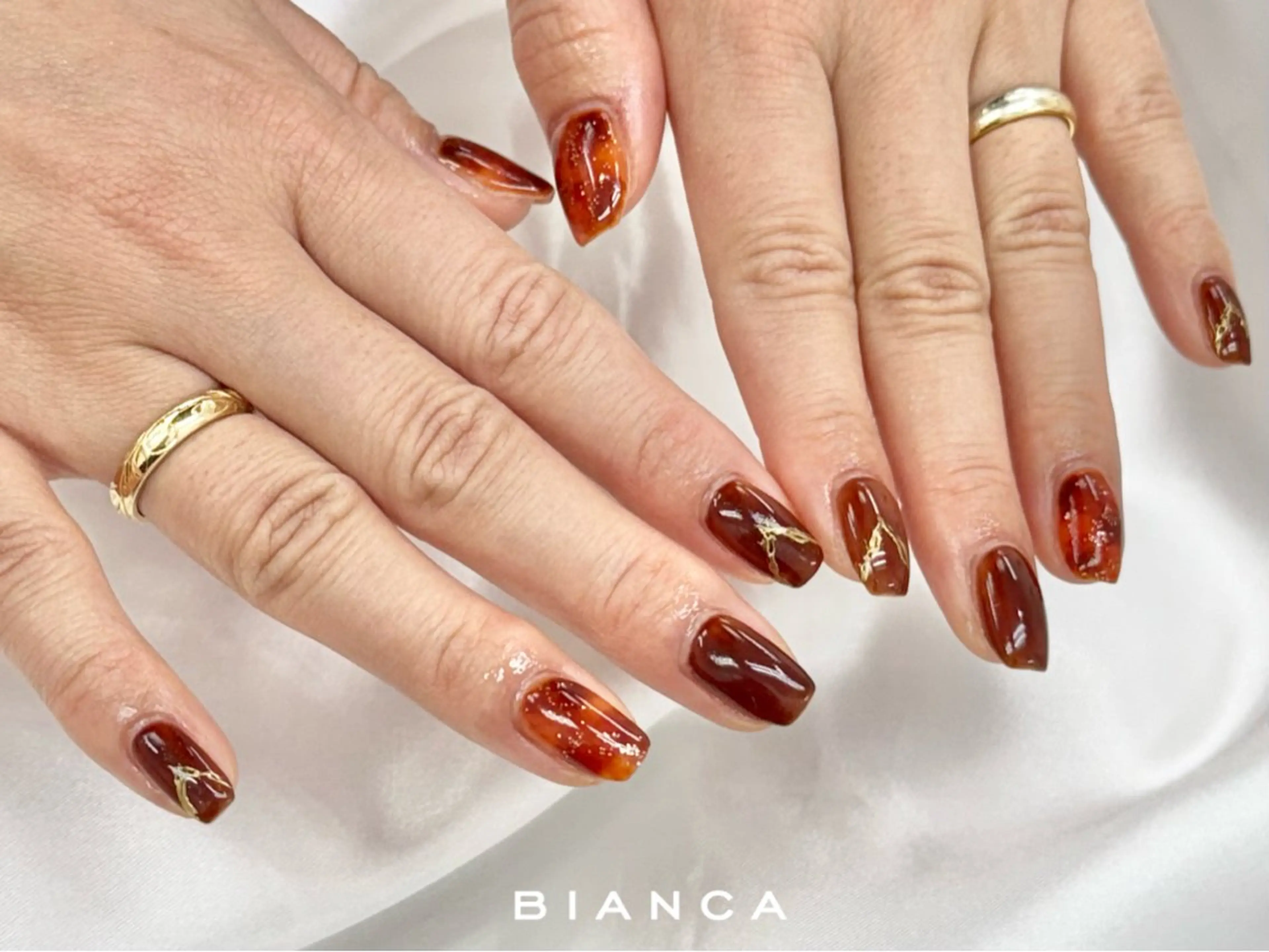 ネイル べっ甲ネイル フラッシュネイル フレンチネイル ジェルネイル グラデーション Silk by Bianca*森澤のネイルデザイン