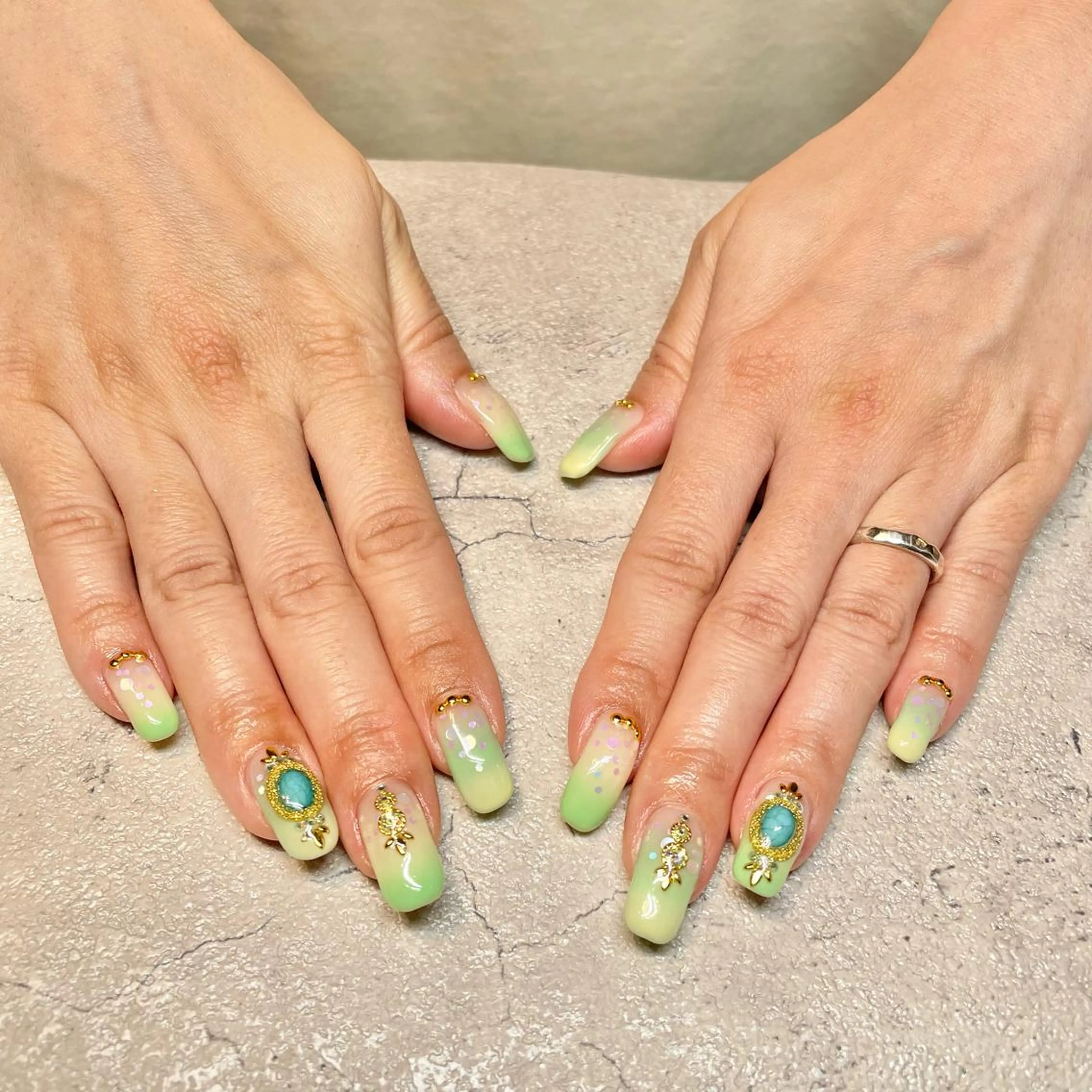 ネイル ハンドネイル Tocowaka マエダのネイルデザイン