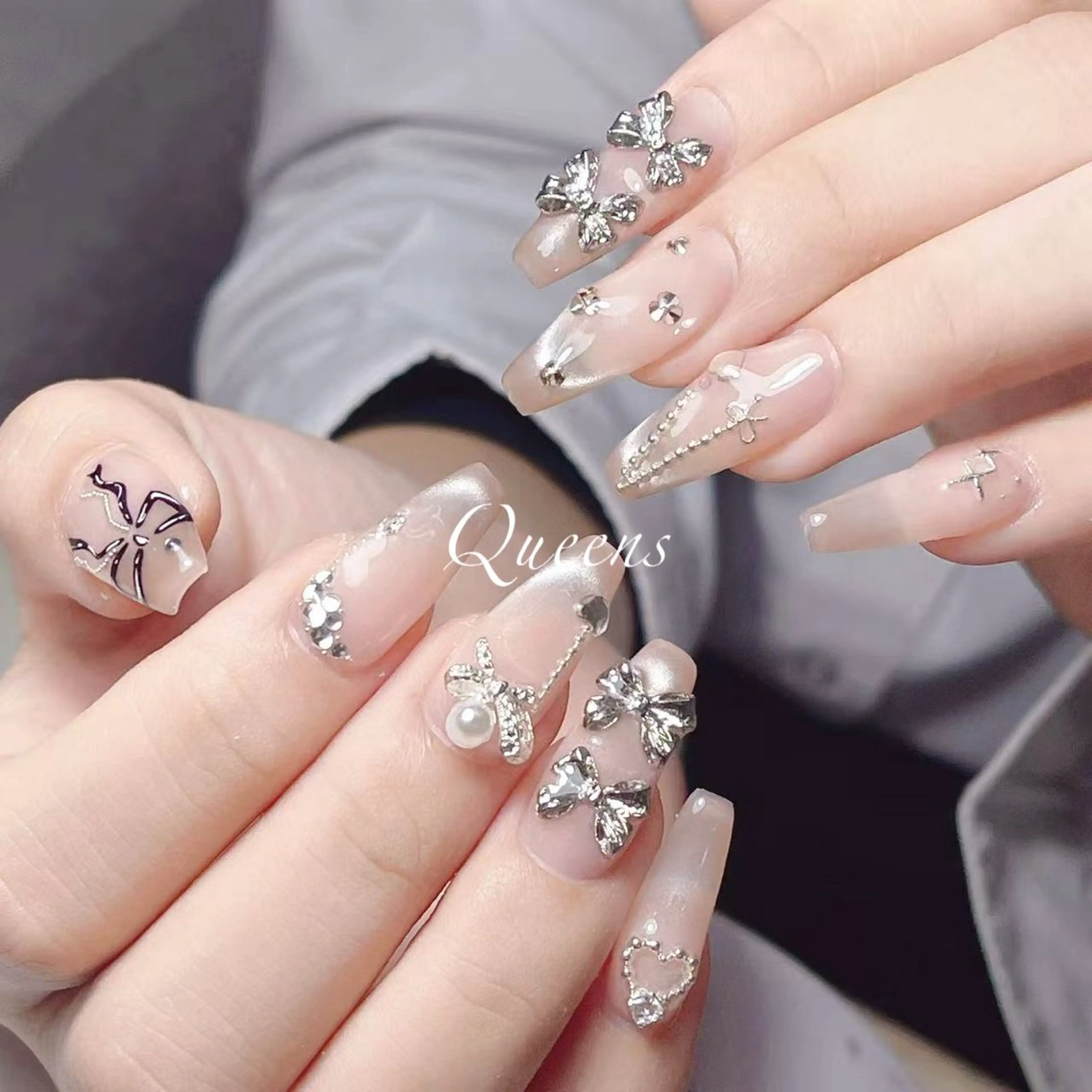 ネイル ハンドネイル Queens マオのネイルデザイン