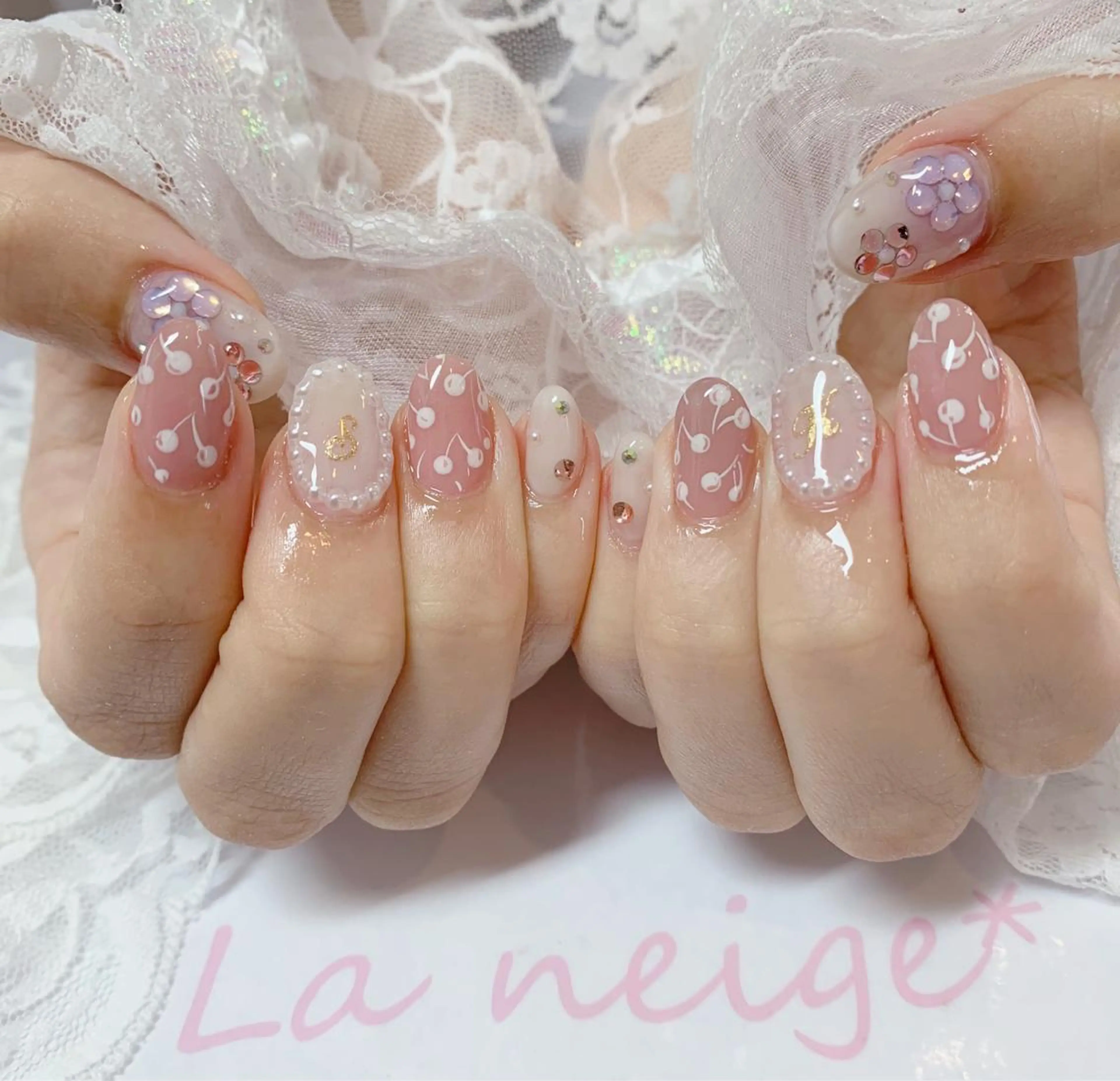 ネイル ハンドネイル La neige* yuki 🐩🌙のネイルデザイン