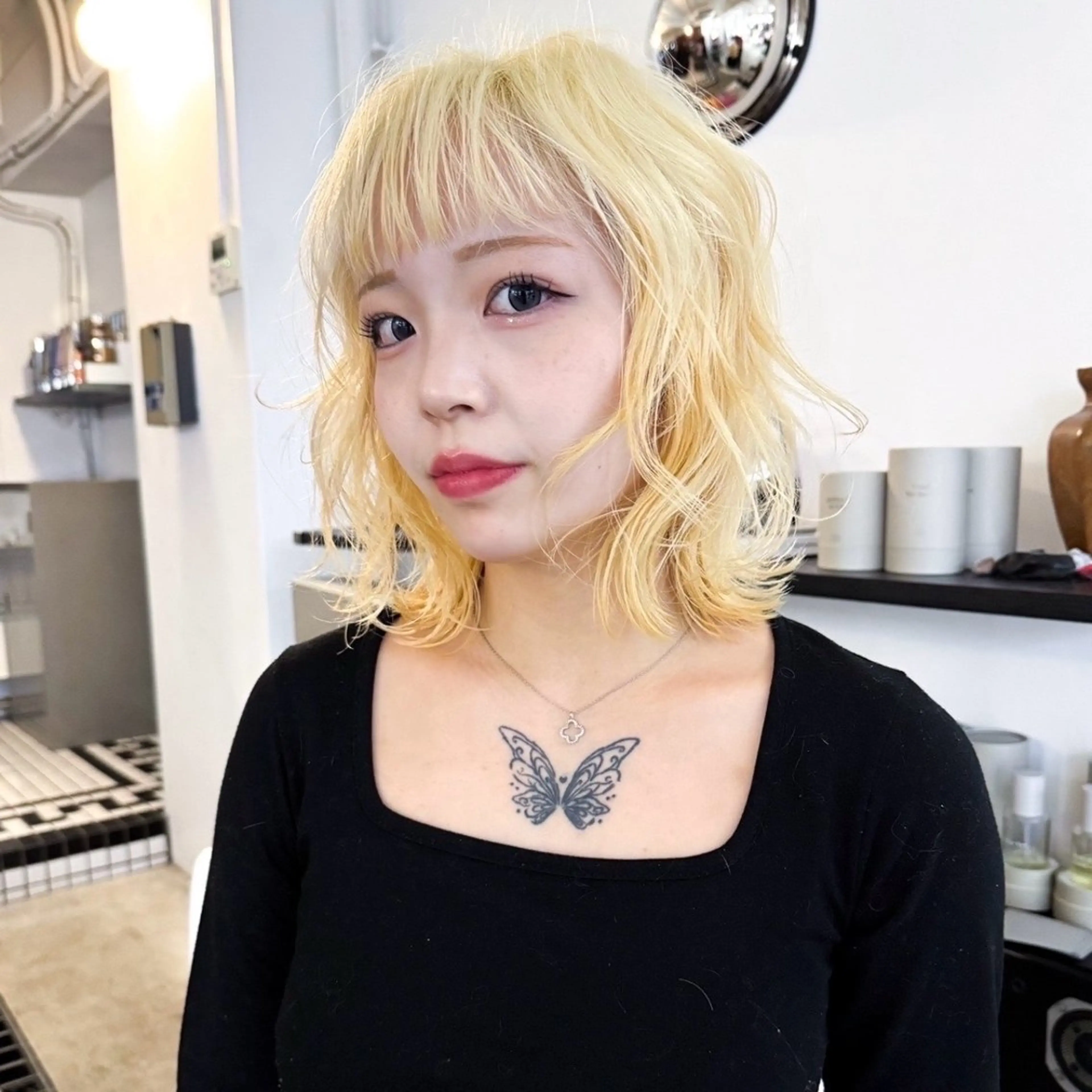 ミディアム カラー ☆RUO☆/レイヤー /ハイトーンのヘアスタイル