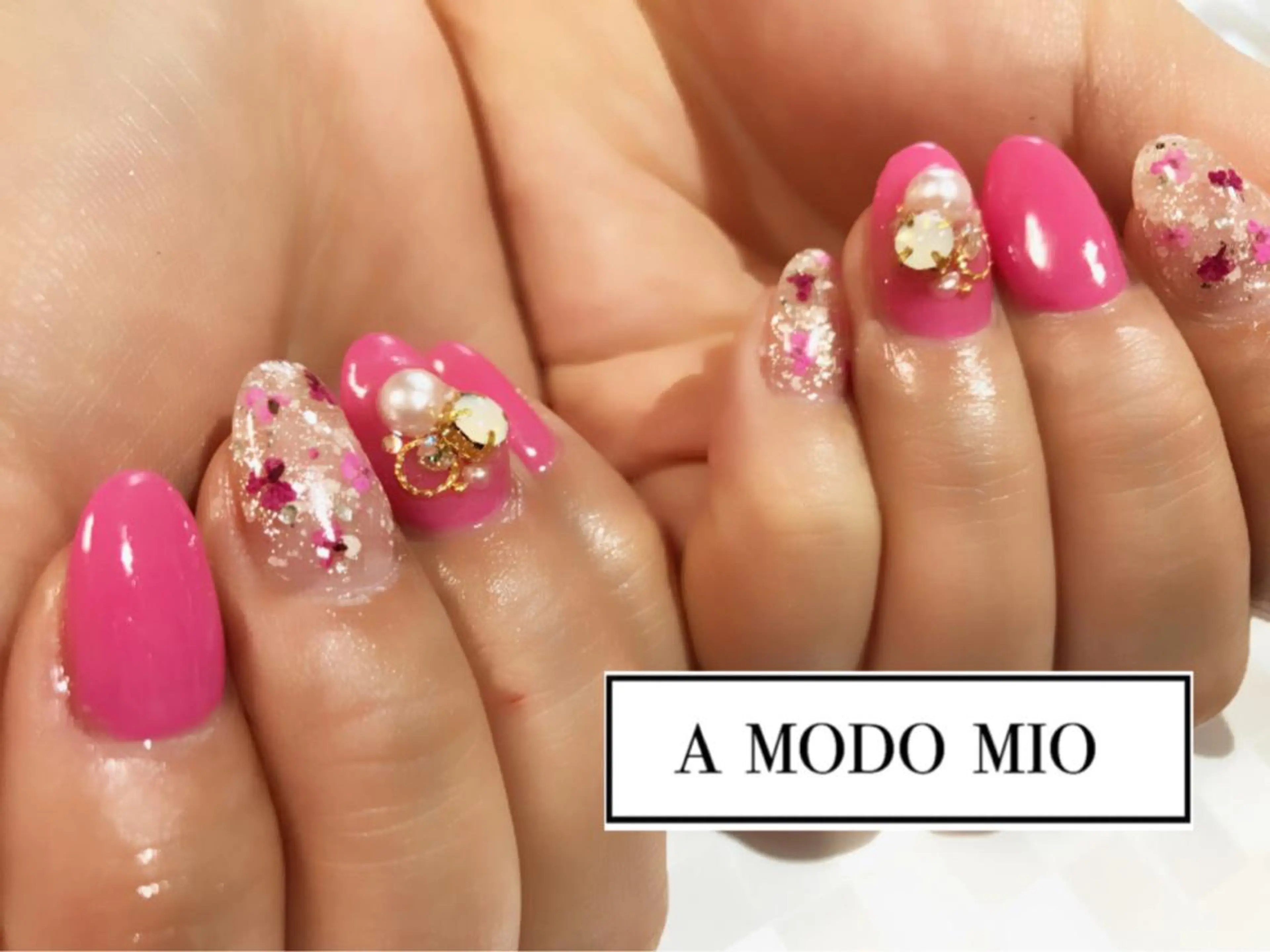 ネイル A MODO MIOのネイルデザイン