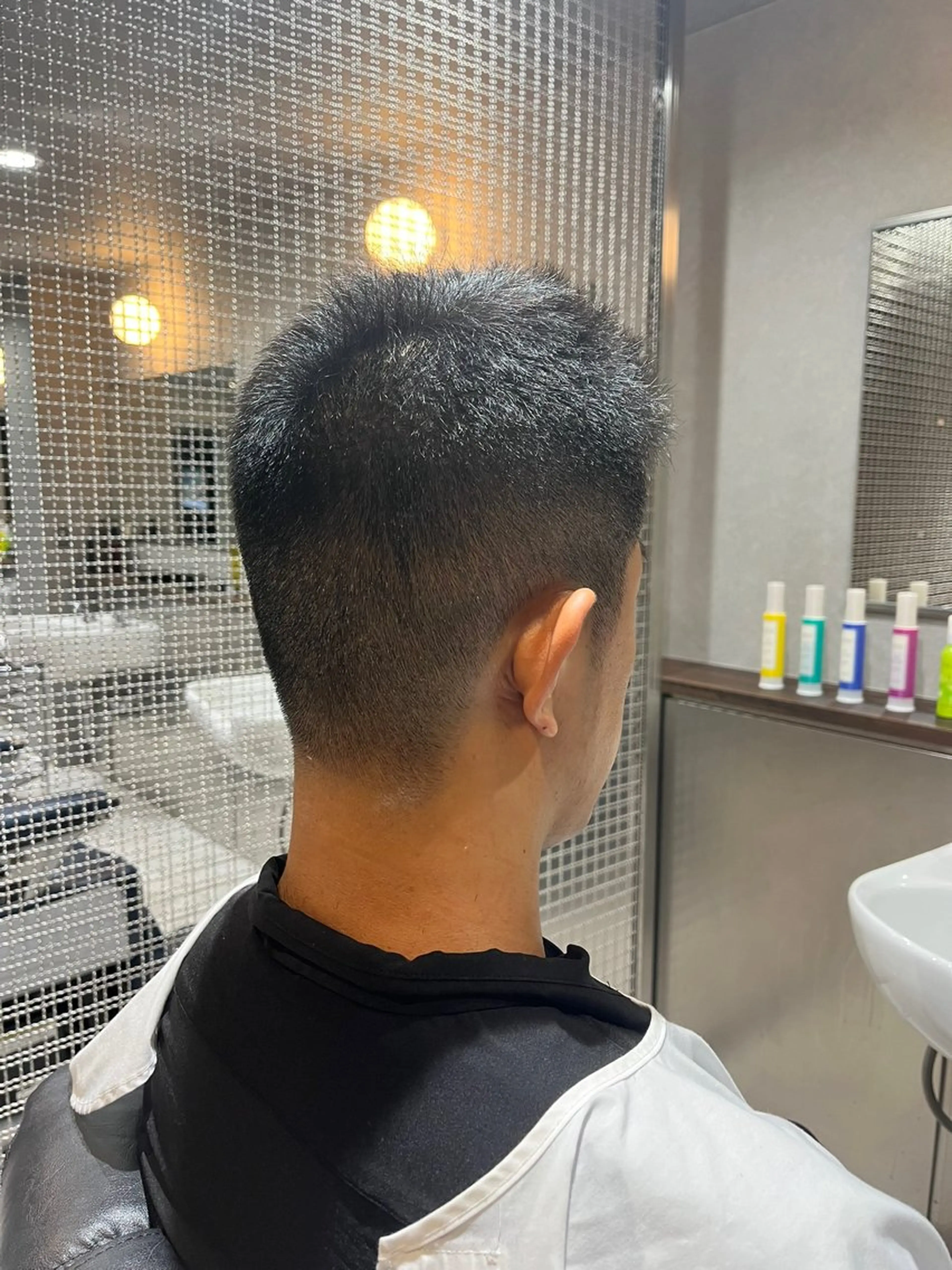 ショート メンズ 鈴木 悠斗のヘアスタイル