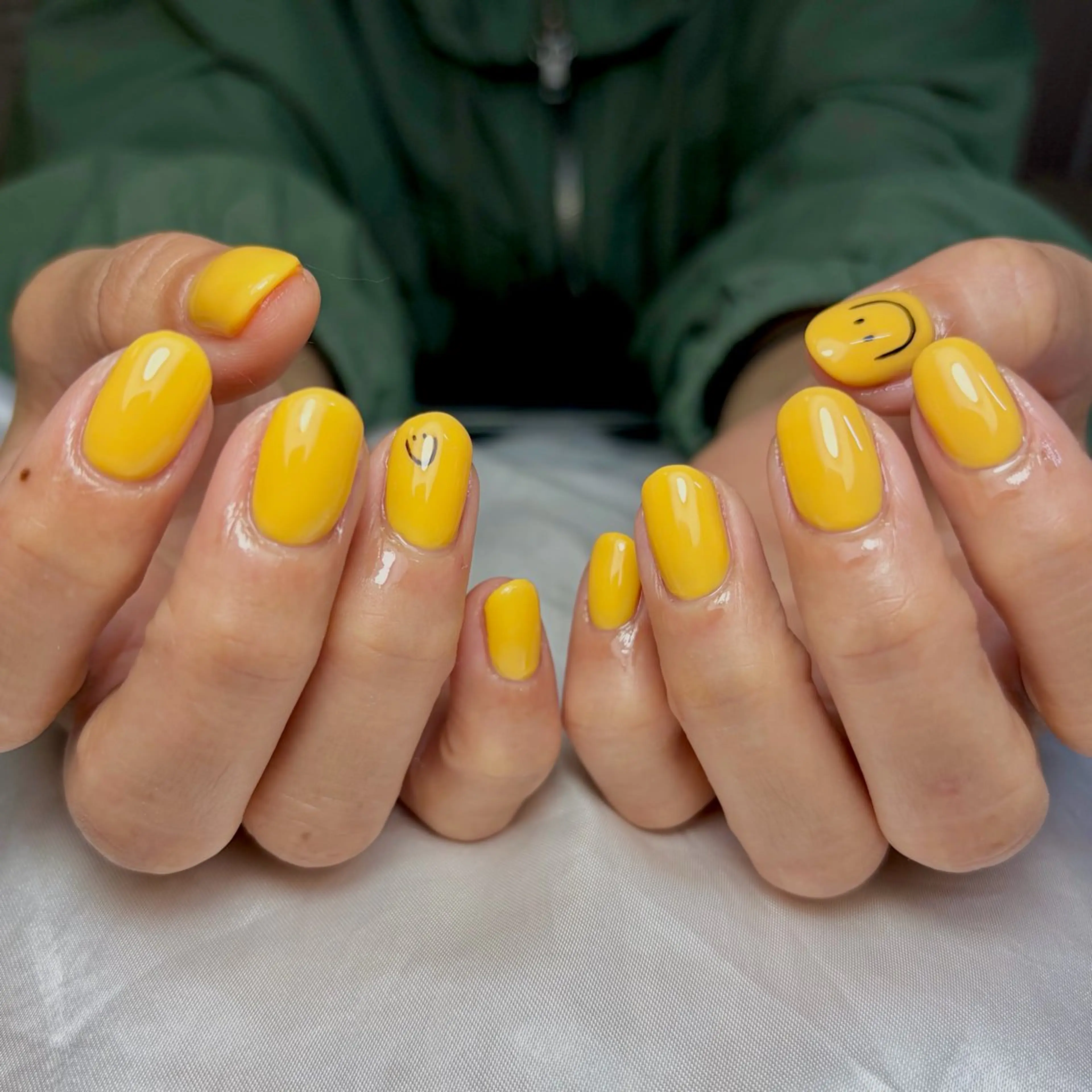 ネイル ハンドネイル ハンドケア yamane de  salonのネイルデザイン