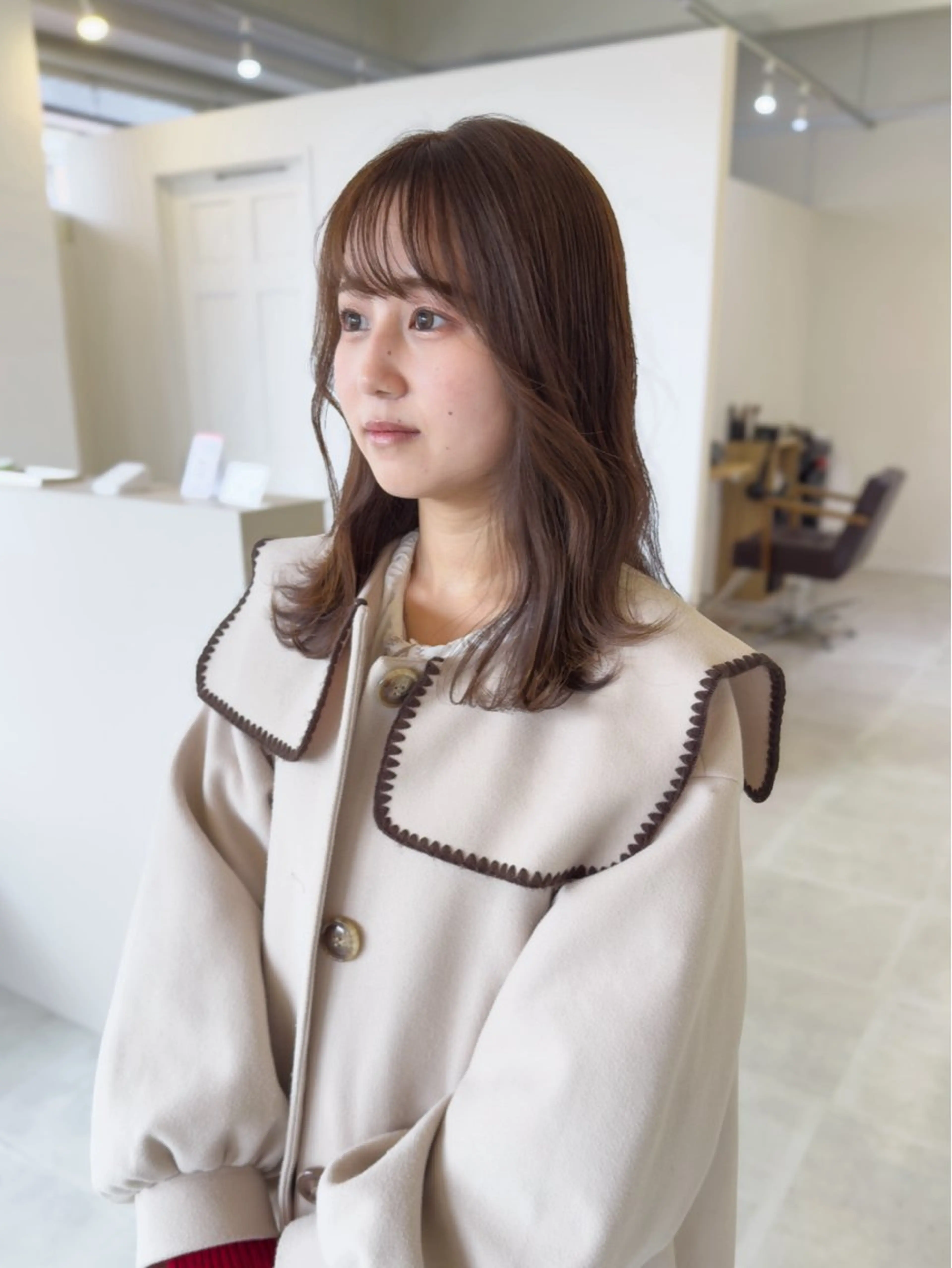 ミディアム カラー ベージュカラー カット ヘアカラー 吉田 浩太郎のヘアスタイル