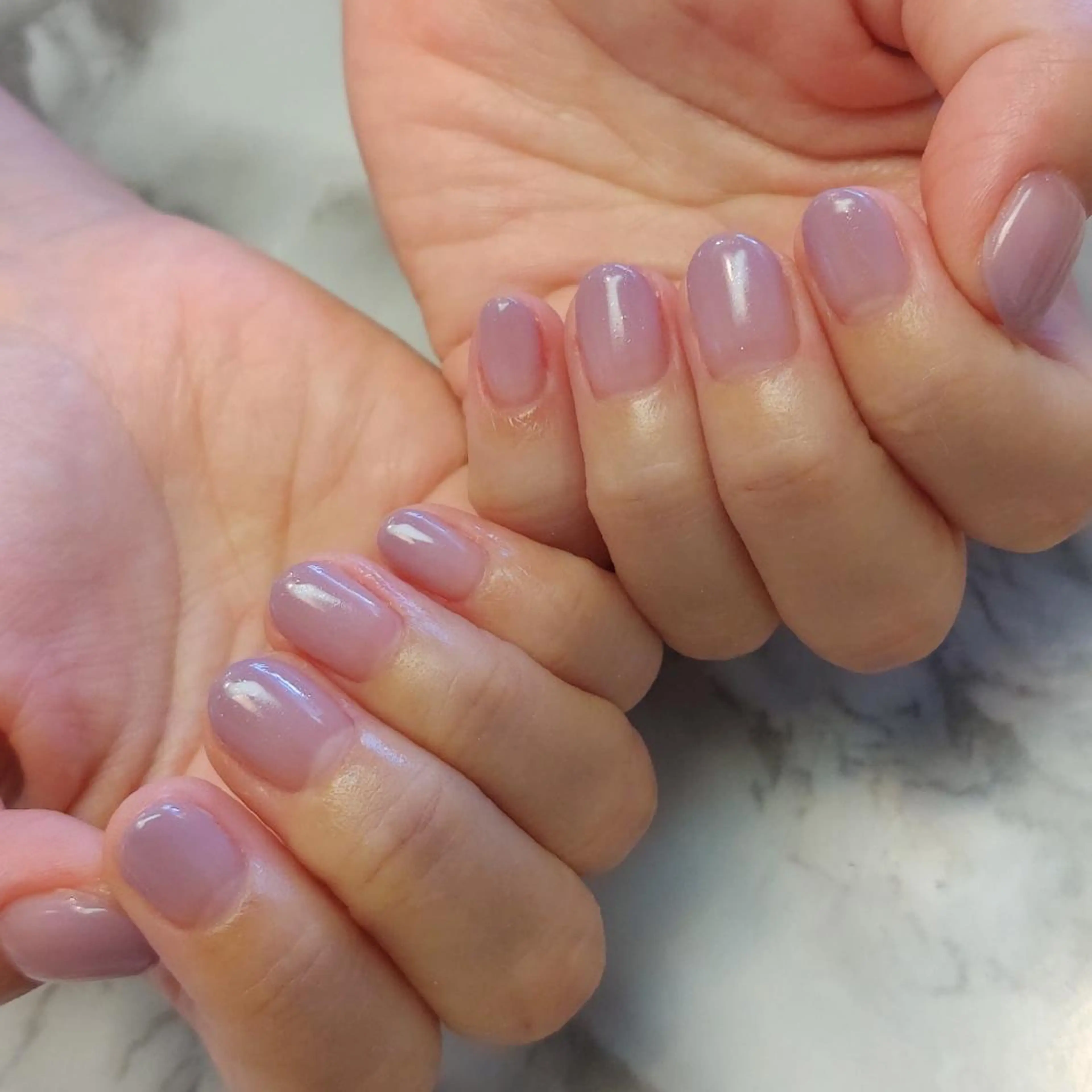 ネイル グラデーション ジェヌインネイル 河内のネイルデザイン