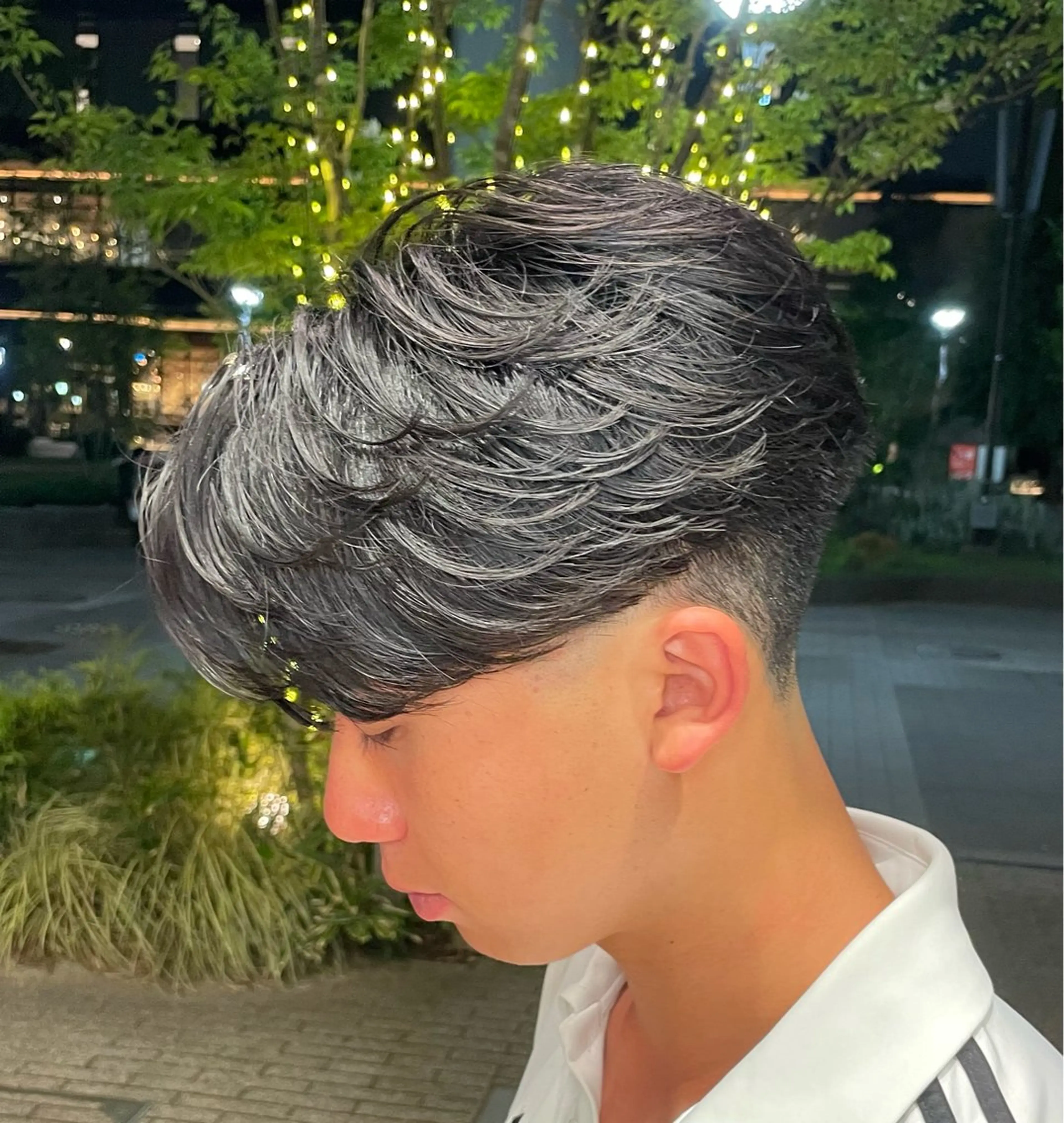 ミディアム パーマ メンズ ミディアムパーマ センターパート メンズパーマ ニュアンスパーマ カット パーマ 立川/メンズ特化 阿見のヘアスタイル