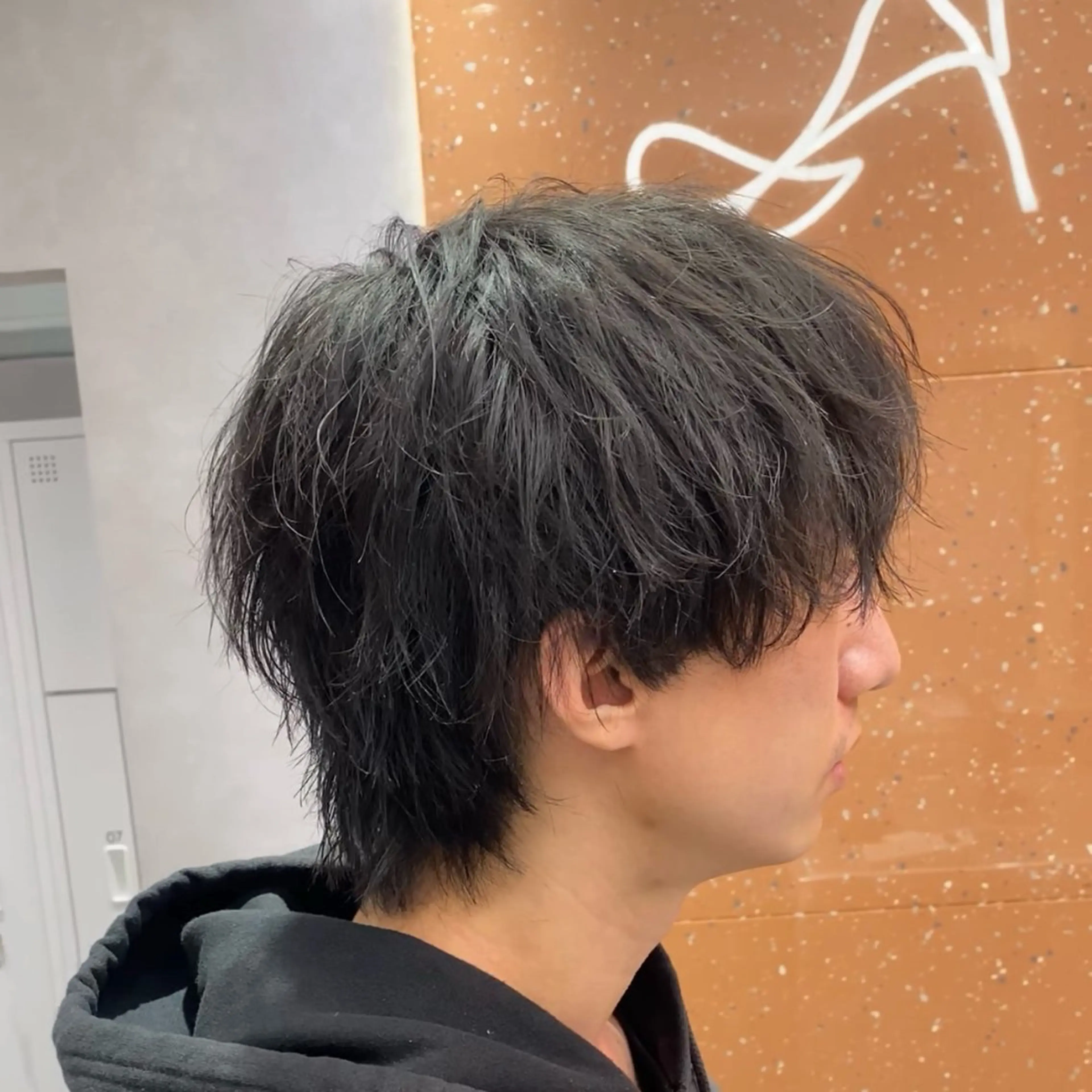 ショート ウルフカット カット 毛流れセンターパート /パーマ/モリオのヘアスタイル