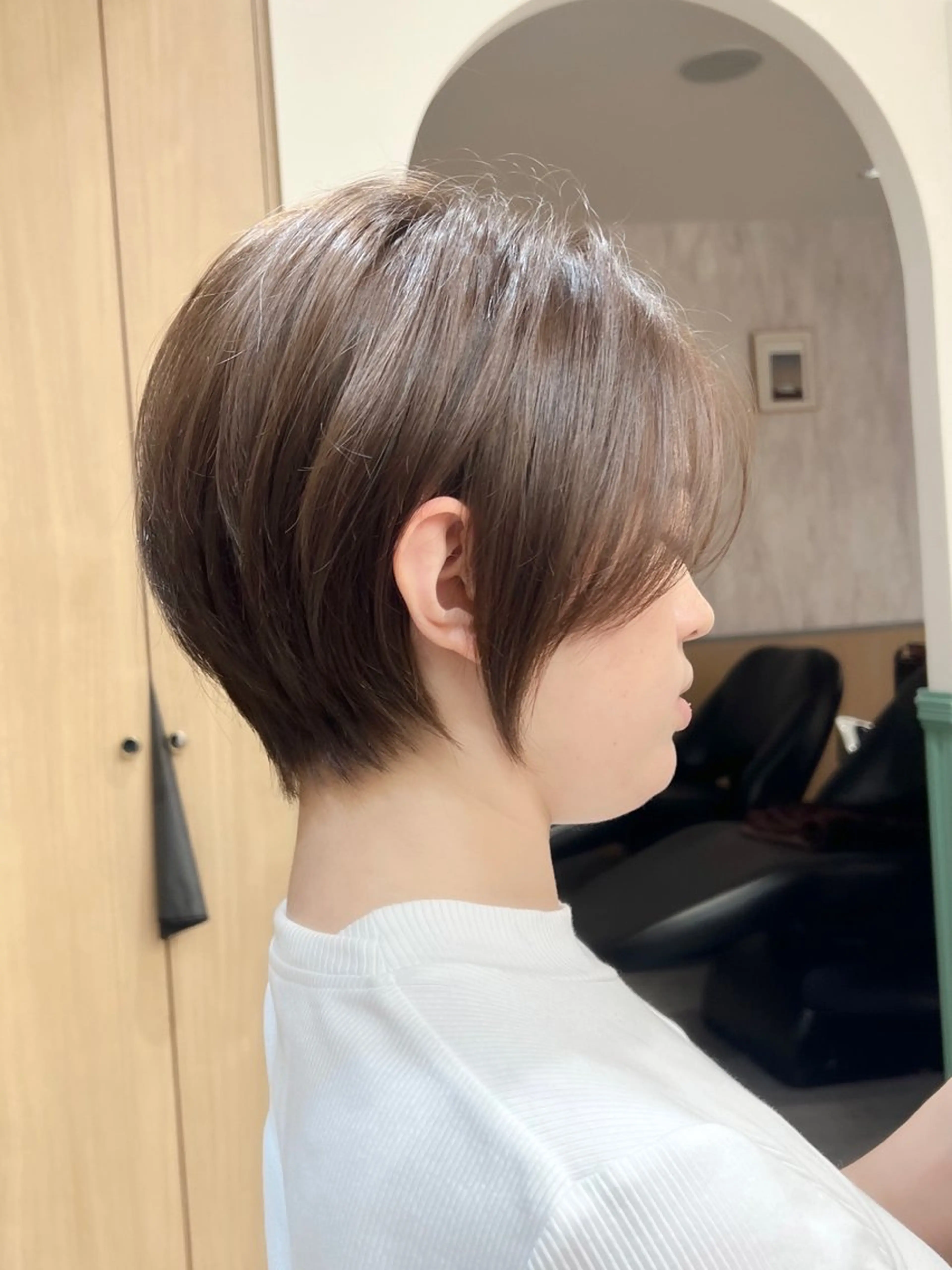 ショート レイヤー/ボブ 高嶋 優のヘアスタイル