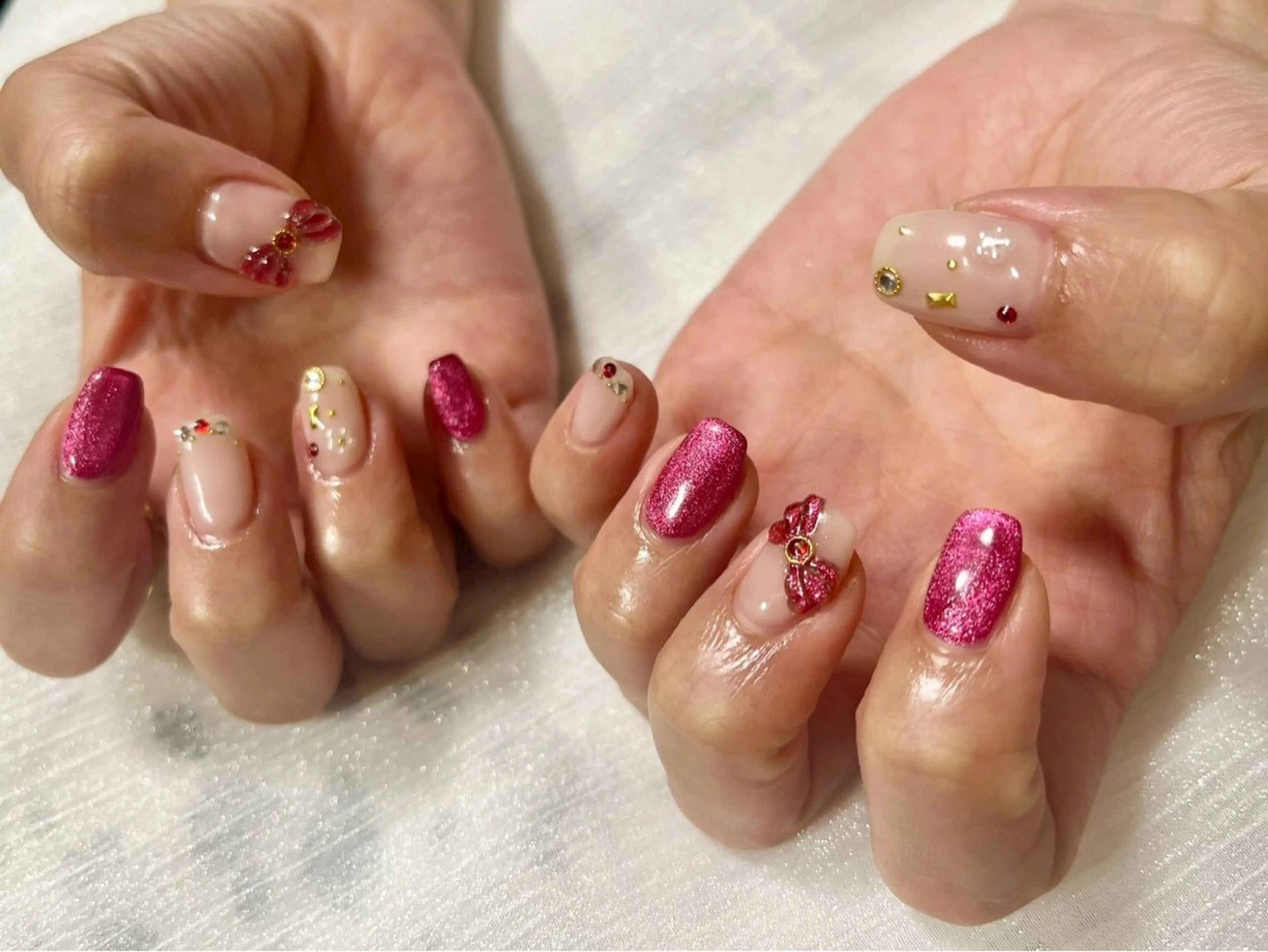 ネイル オーロラネイル フットネイル フレンチネイル ジェルネイル マグネットネイル ハンドネイル kiki nail &brow二子玉川の眉毛・アイブロウイメージ