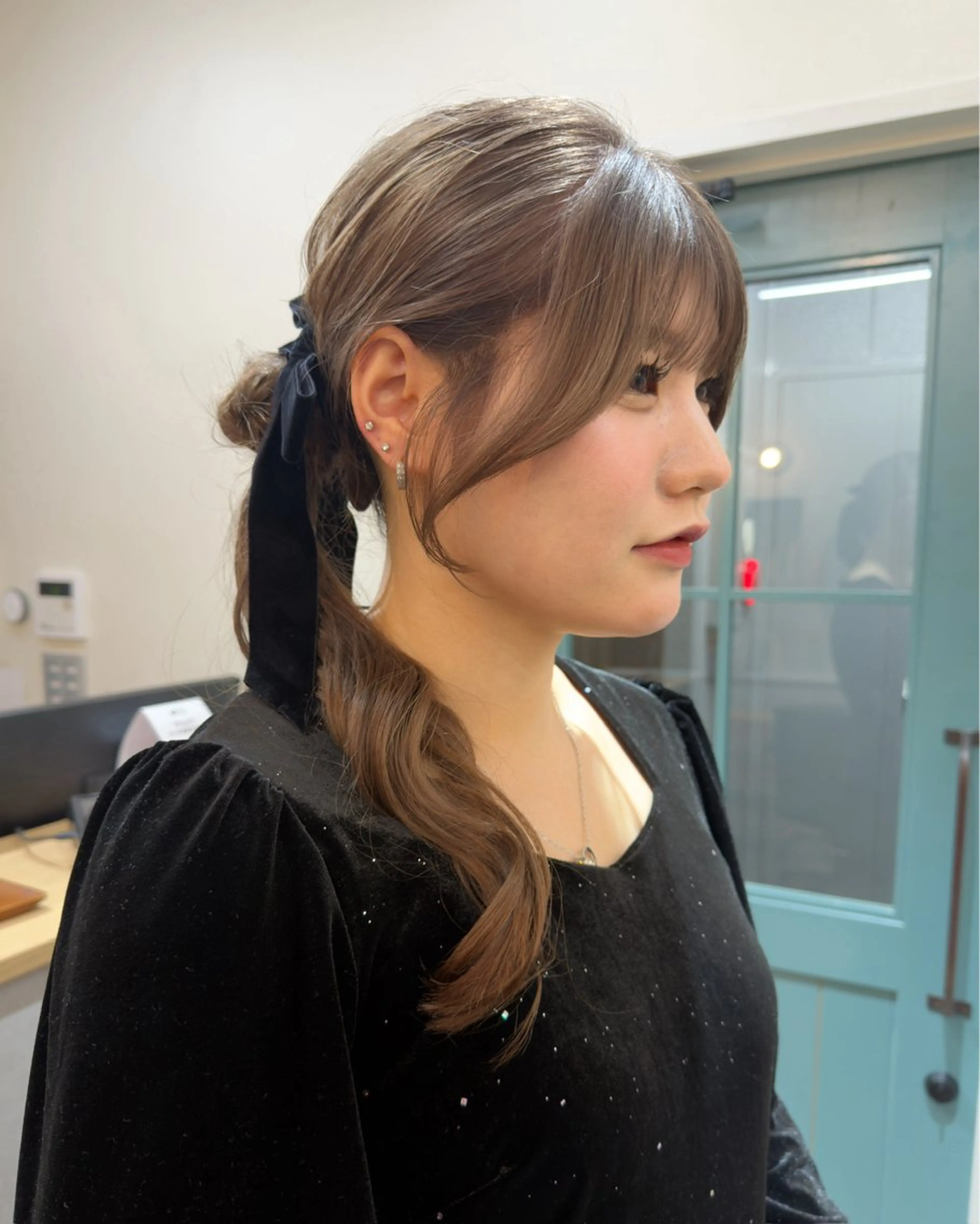 ロング 顔周りカット 似合わせカット おくれ毛 カット レイヤー/顔周り /いいぬまみかのヘアスタイル