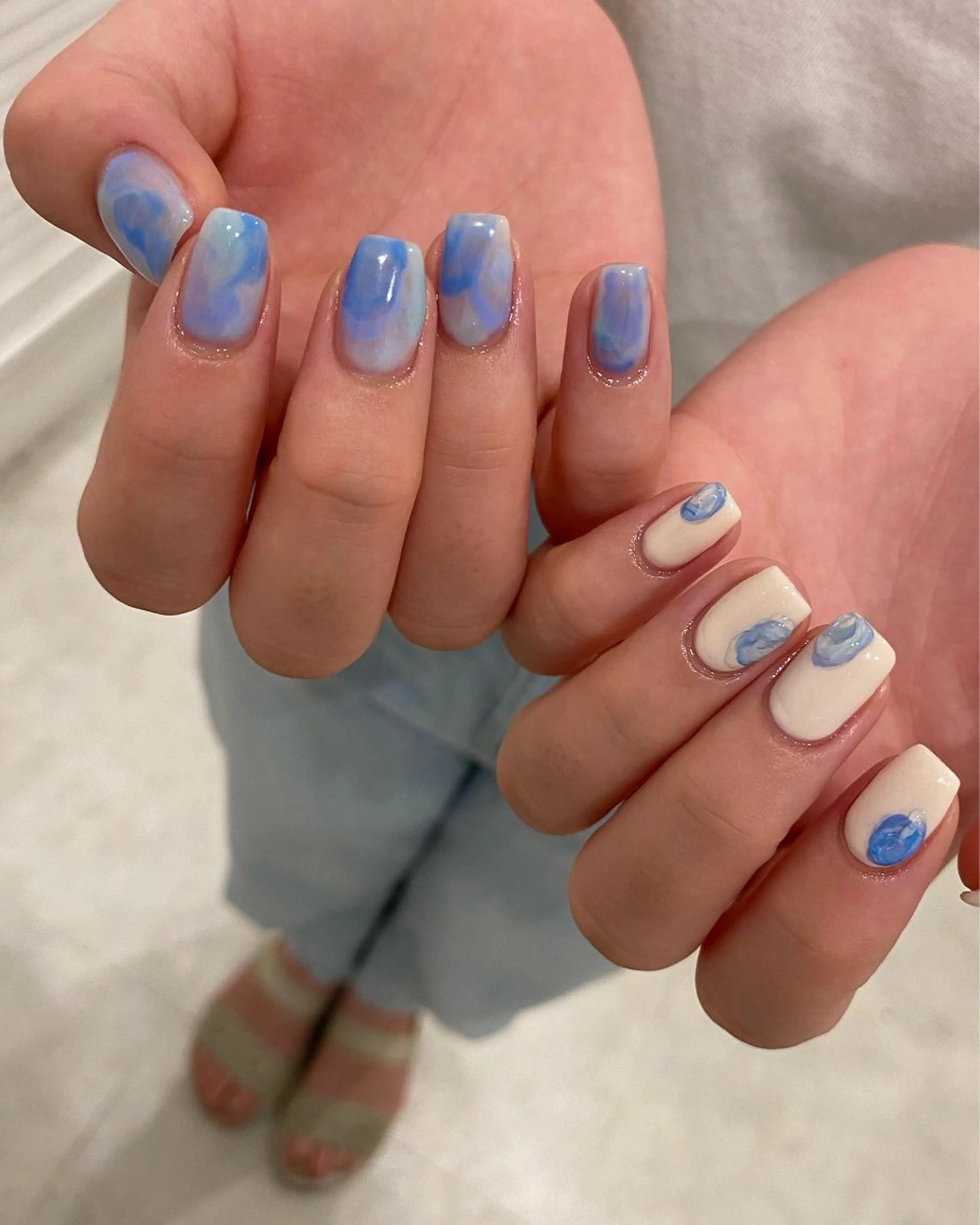 ネイル ブルー ニュアンスネイル ハンドネイル Ann. nail.tokyo所属・Ann nailのネイルデザイン