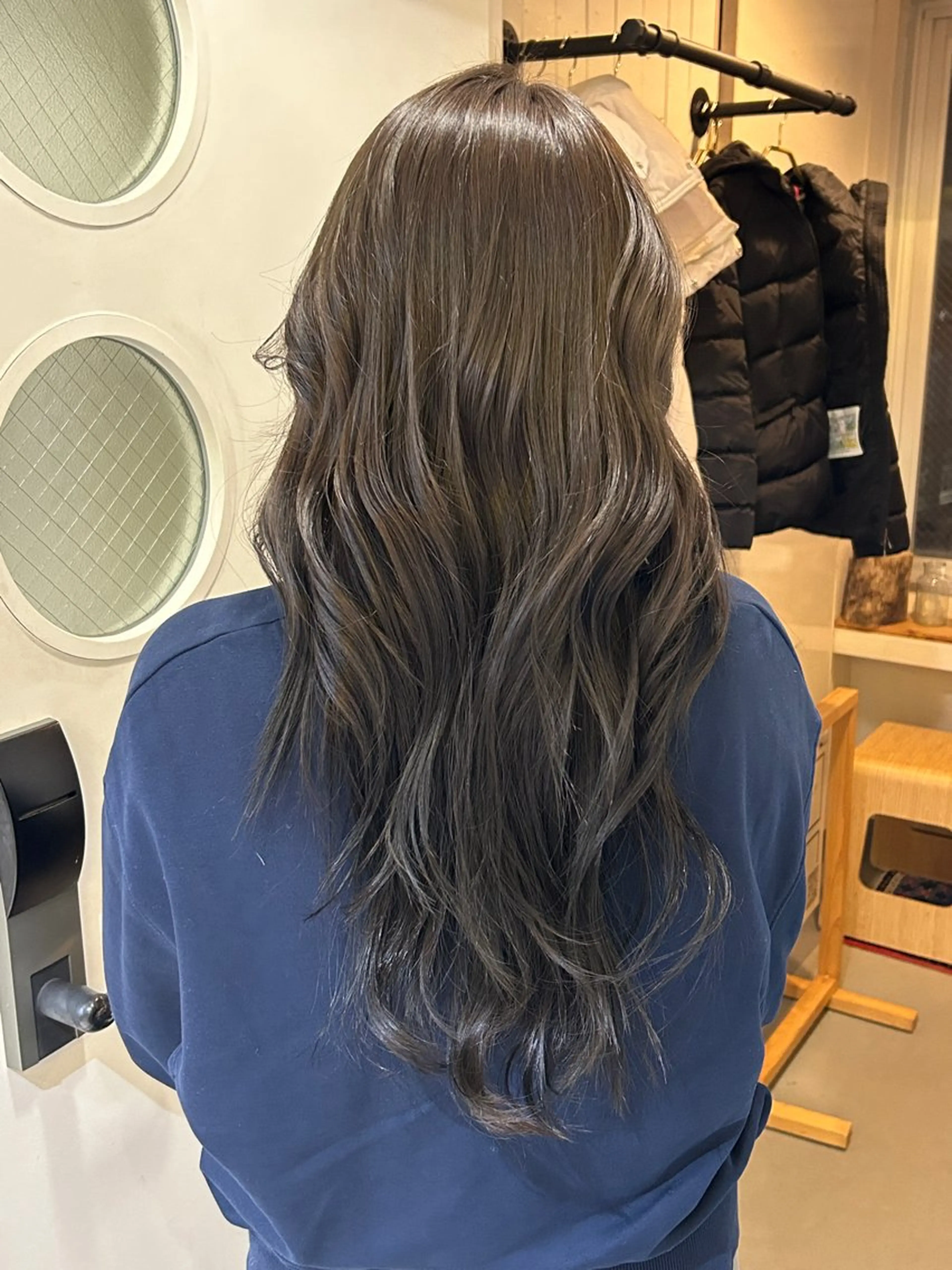 カラー UNBIRTHDAY ゆづみのヘアスタイル