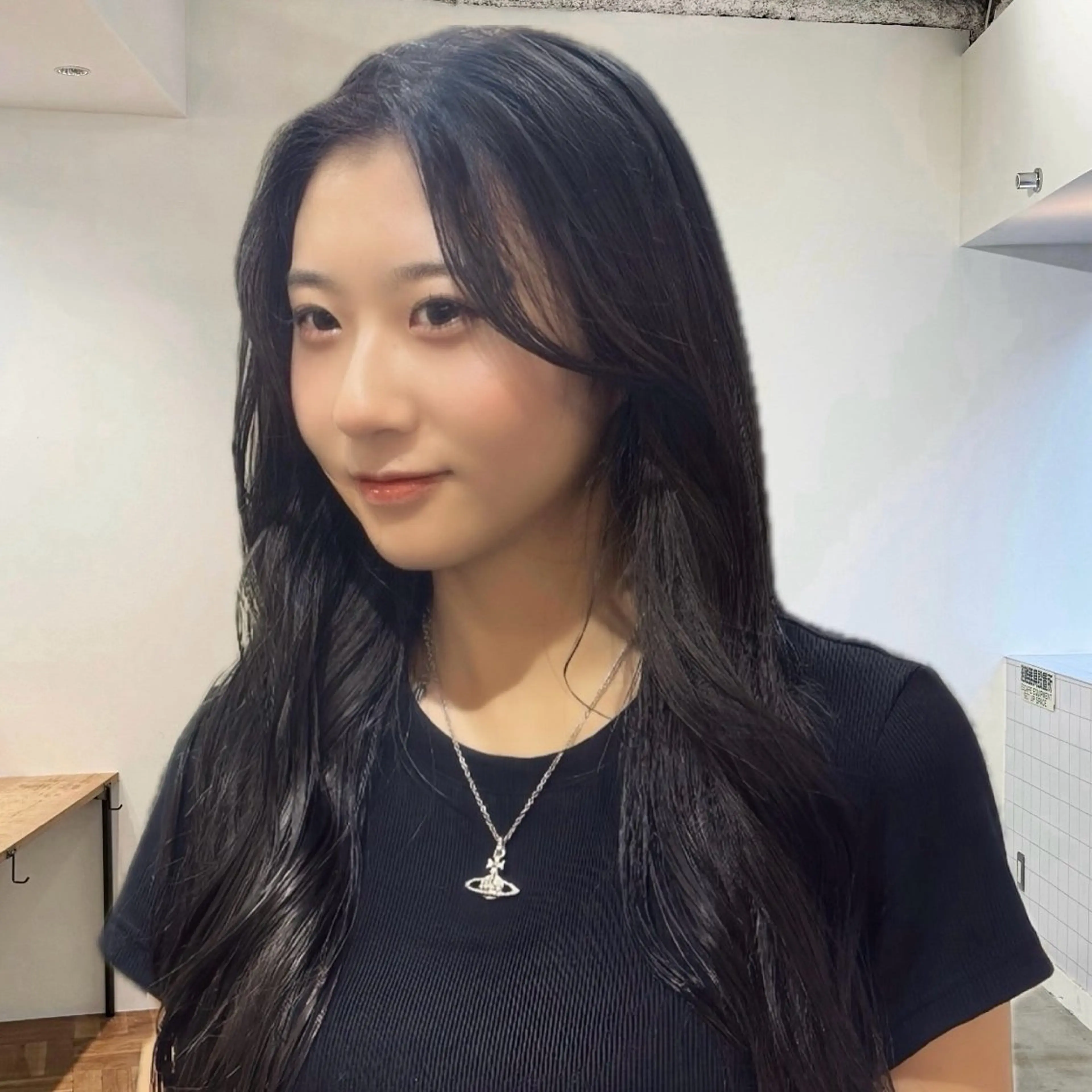 ロング ヘアカラー ダメージレス縮毛矯 正・ブリーチMICOのヘアスタイル