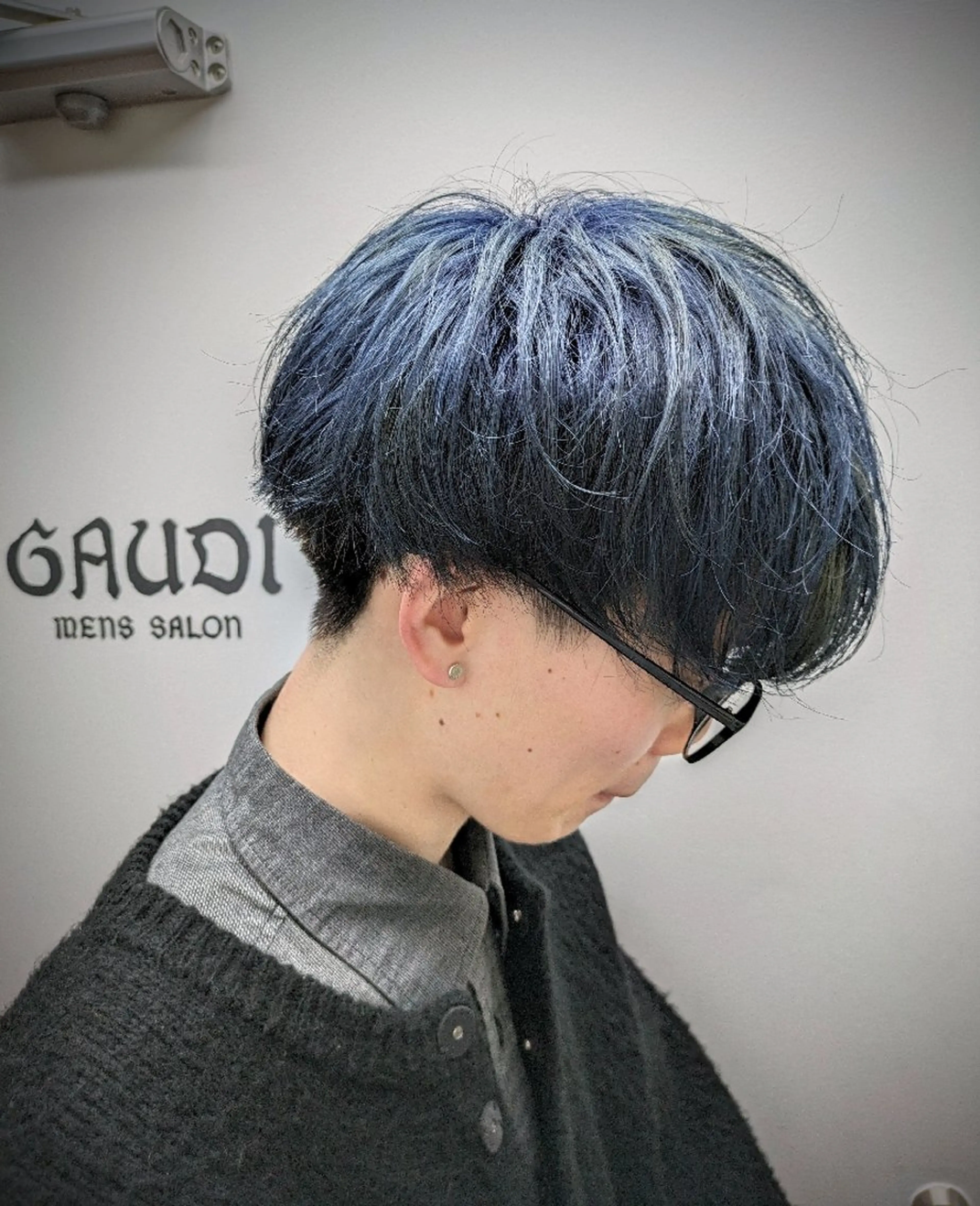 カラー メンズ ブルーカラー ネイビーカラー こだっく /メンズカットのヘアスタイル