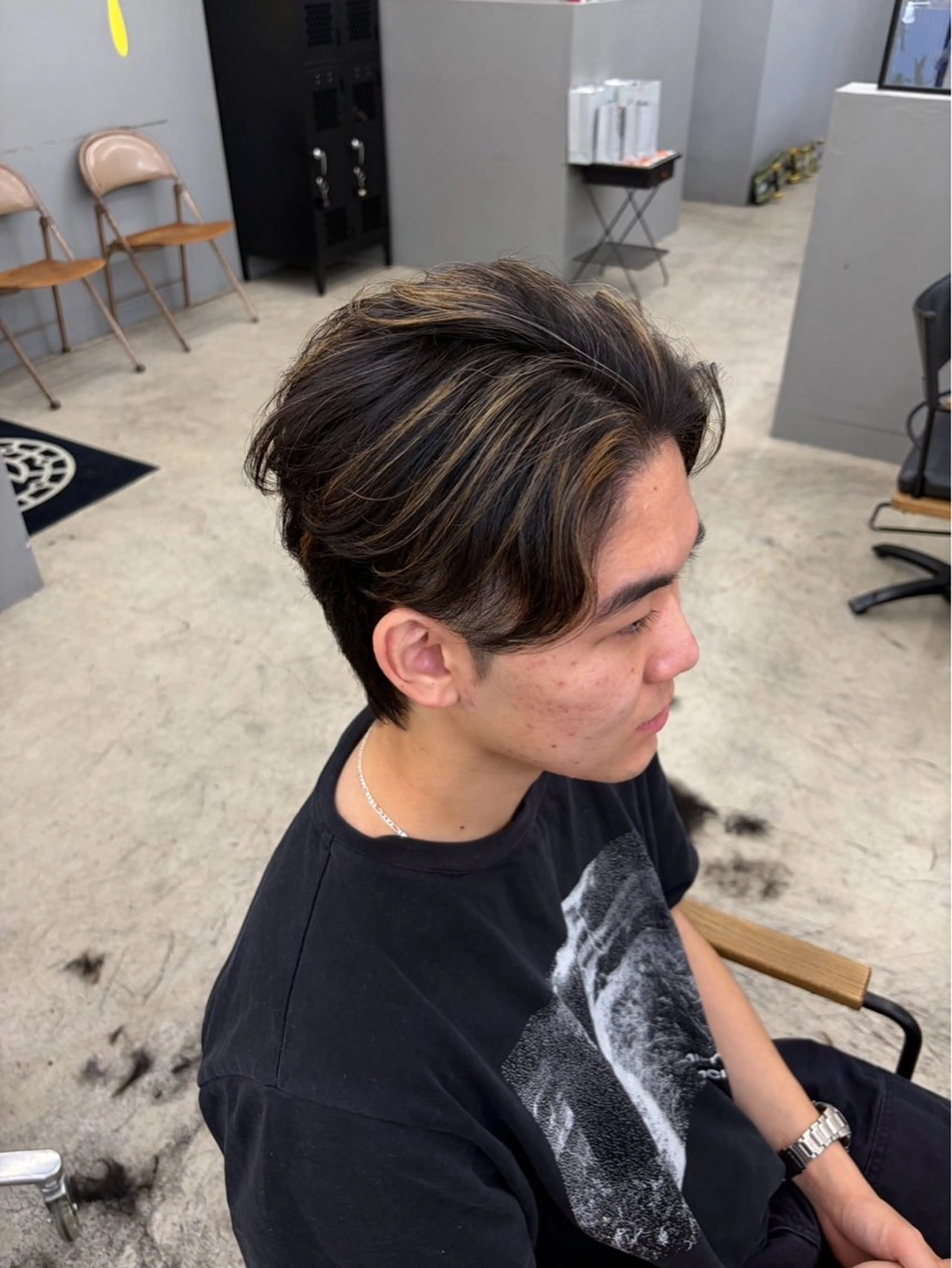 ショート カラー メンズ専門サロン wokeのヘアスタイル