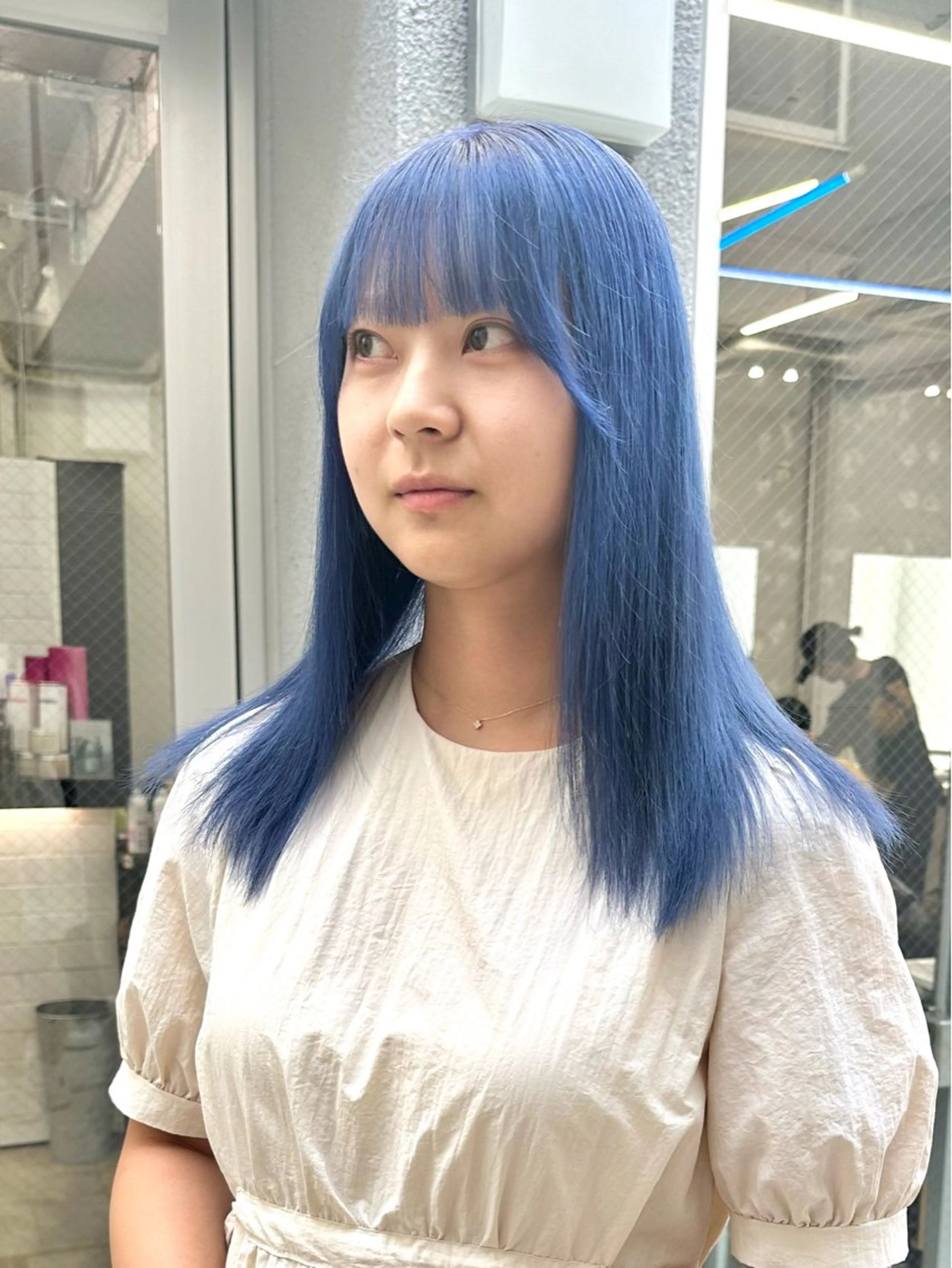 セミロング カラー ササキカズマ〻透明感 〻色落ち〻赤み消しのヘアスタイル