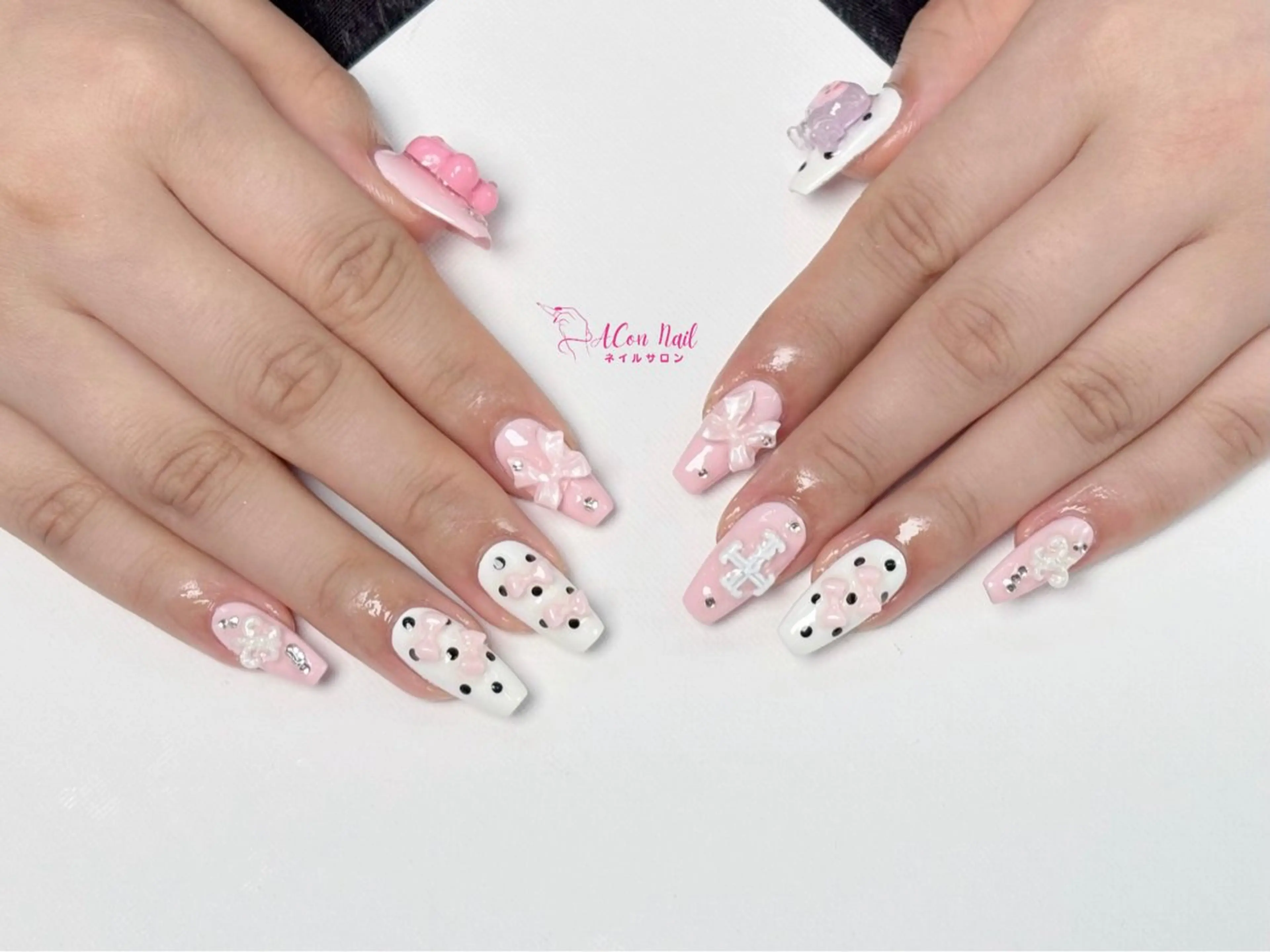 ネイル 桜ネイル 長さ出し フラワーネイル フレンチネイル ジェルネイル ハンドネイル ACon NailSalonのネイルデザイン