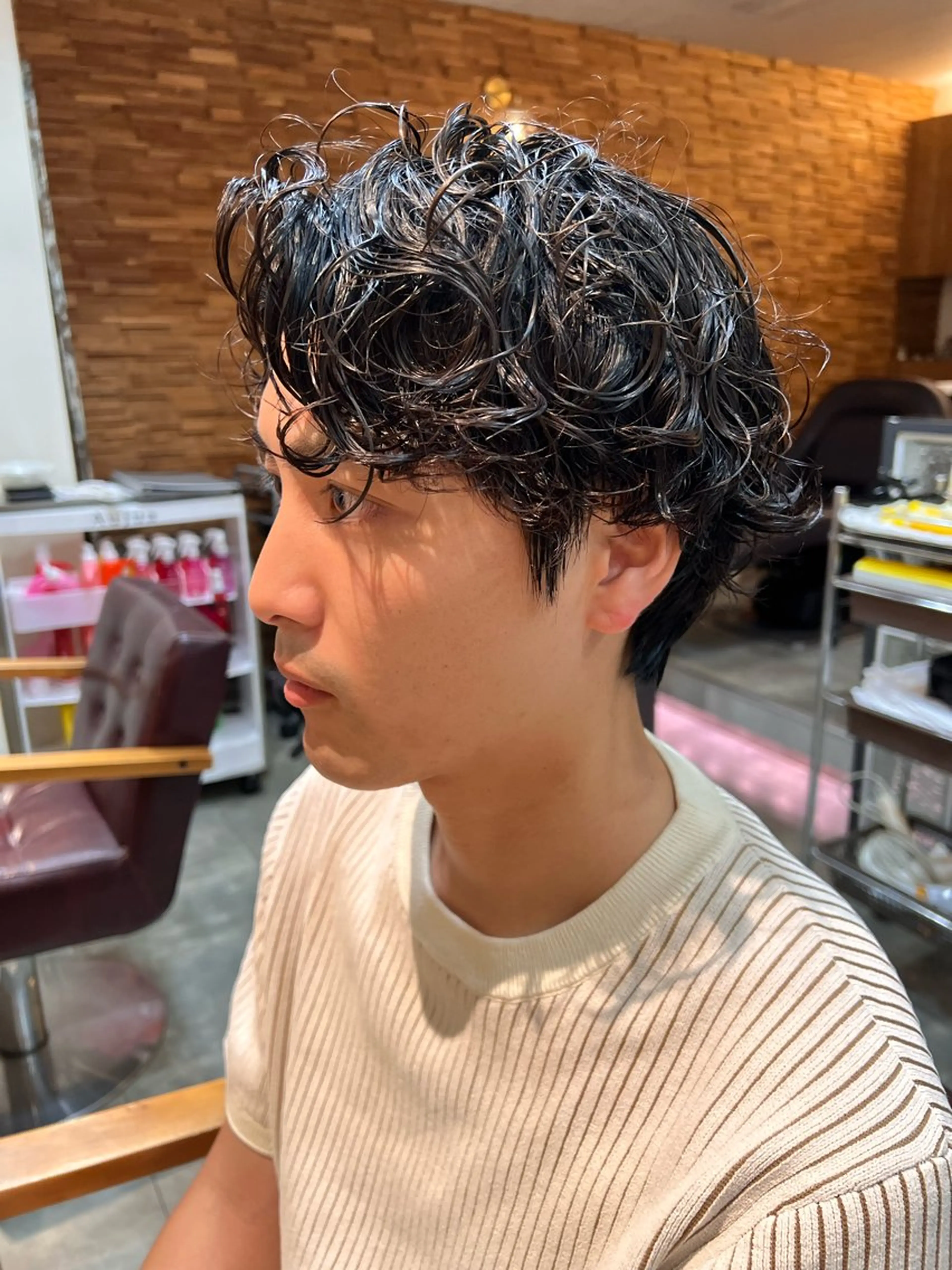 パーマ メンズ カット パーマ 透明感・艶感 小坂隼斗のヘアスタイル