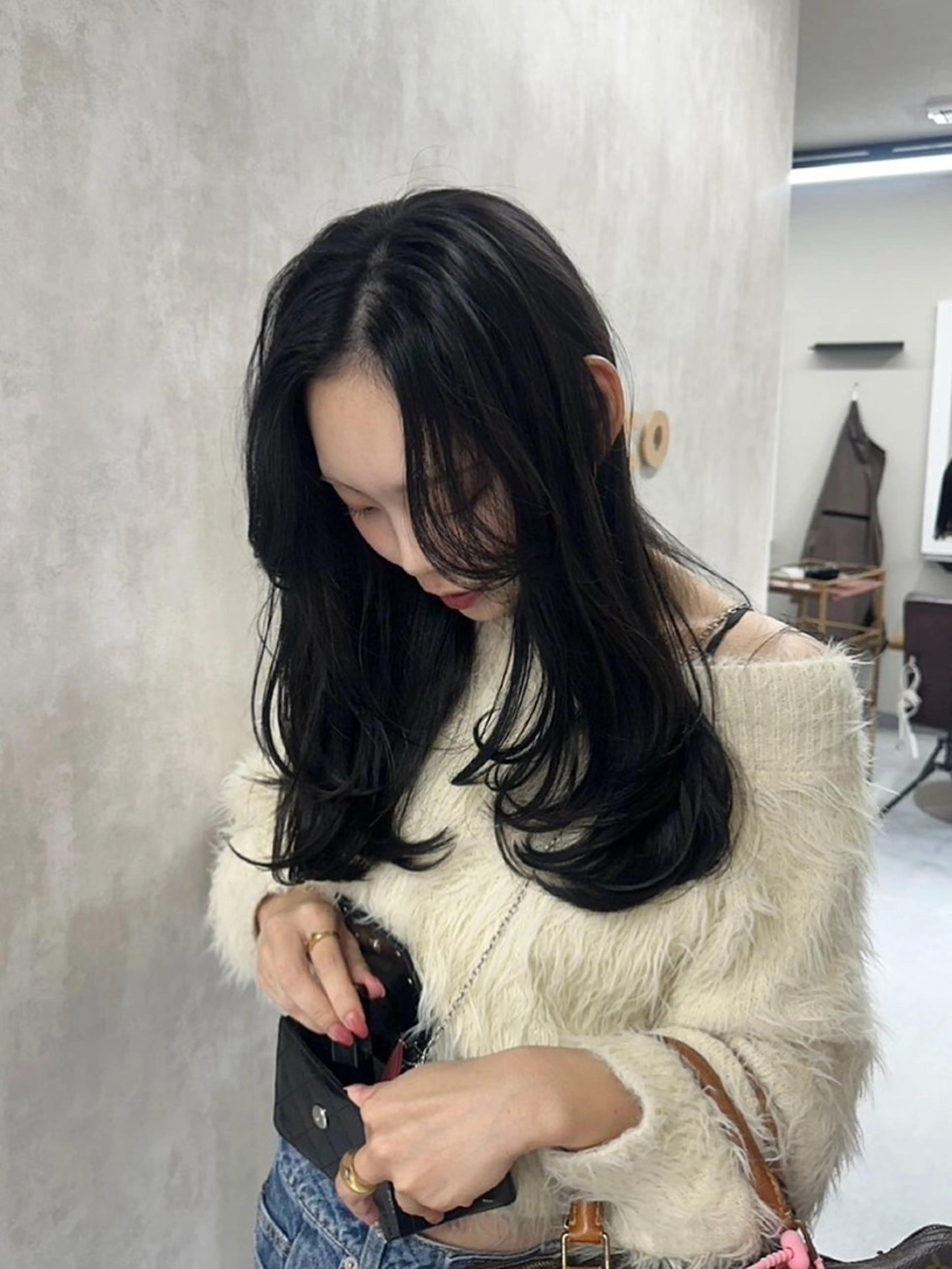 ロング カラー 顔まわりレイヤー レイヤーカット カット ヘアカラー トリートメント 韓国レイヤー・ボブ/ 暖色⭐️優香⭐️のヘアスタイル