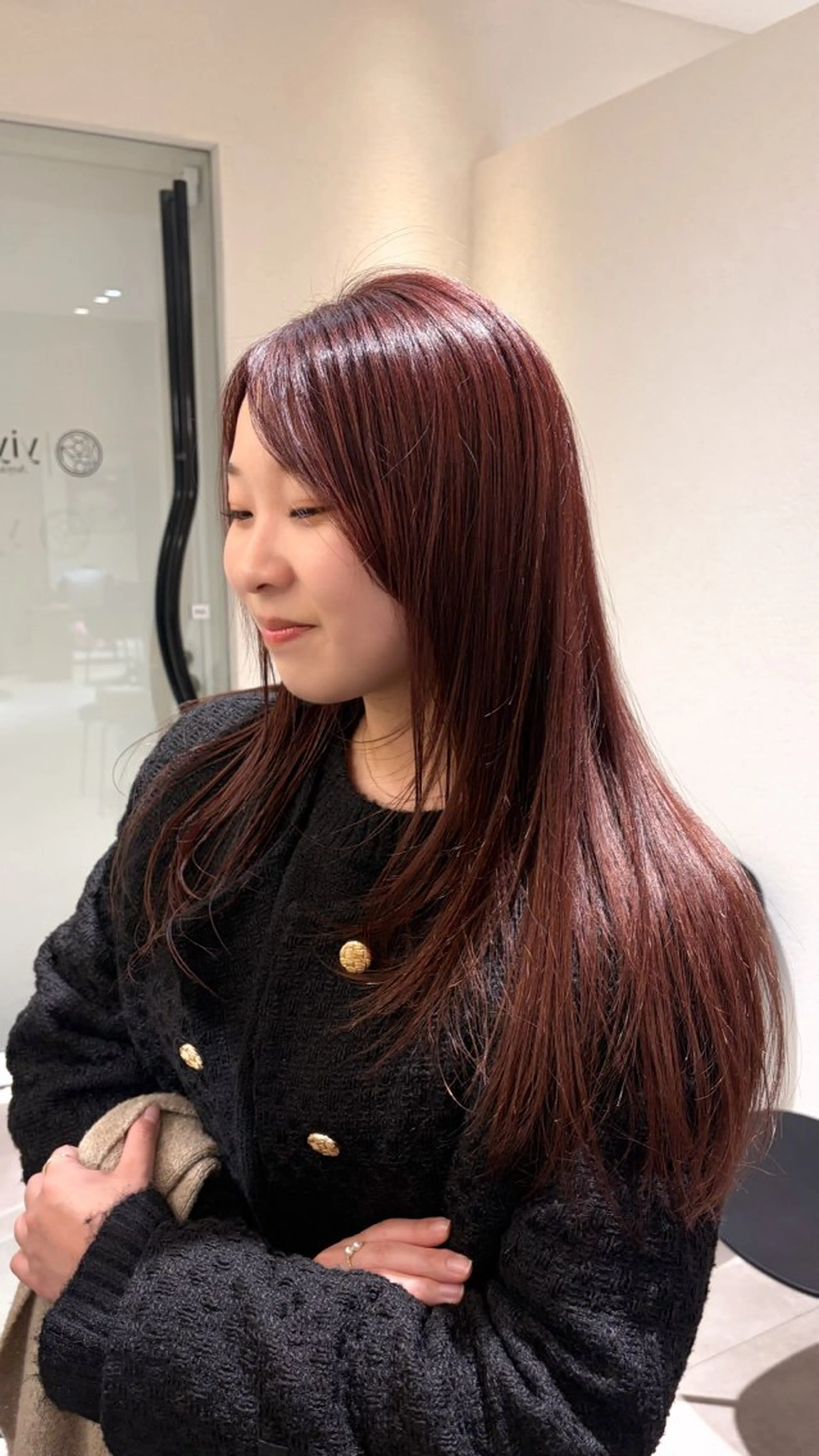 カラー レッドカラー kuraoka sara🎶のヘアスタイル
