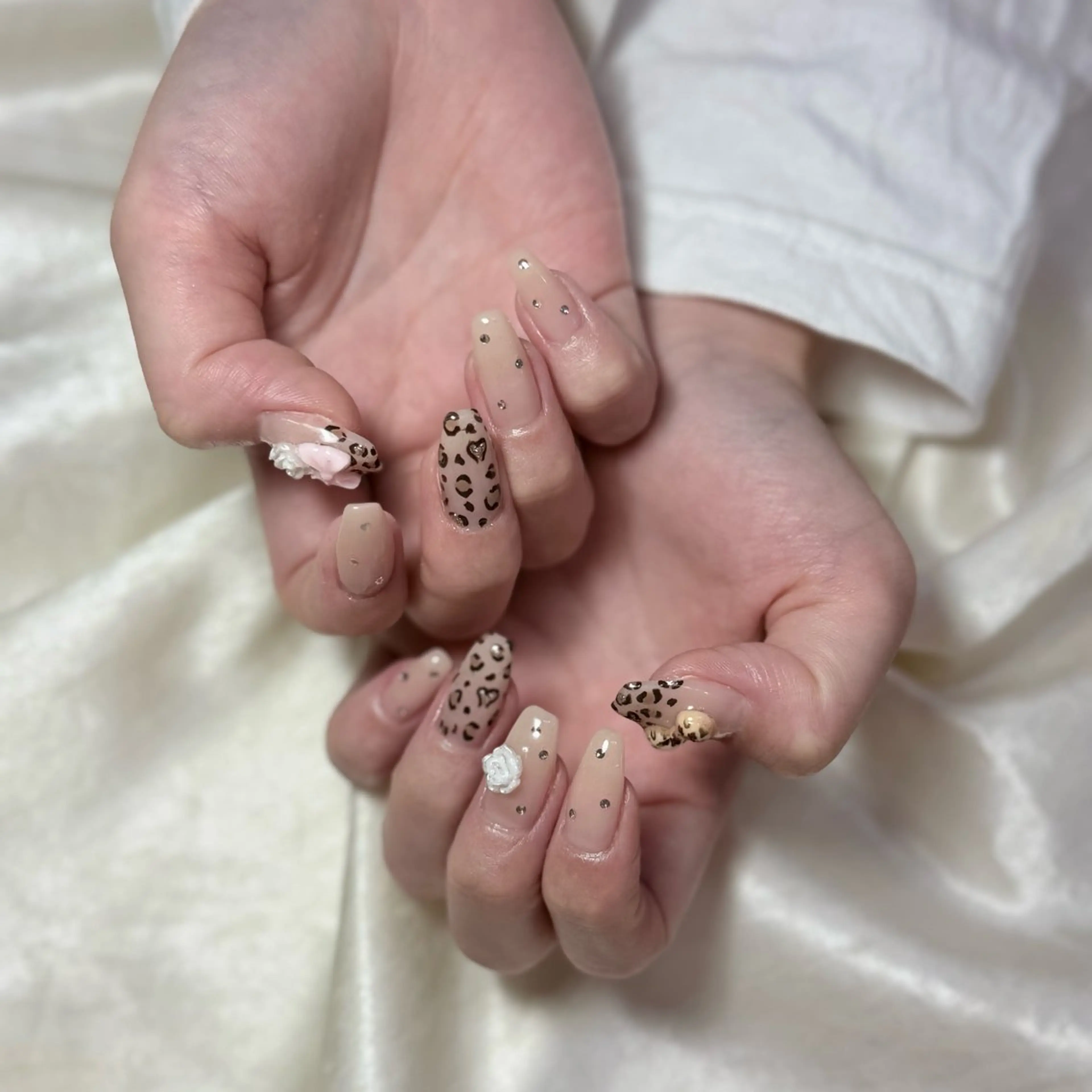 ネイル ハンドネイル elche SHOKOのネイルデザイン