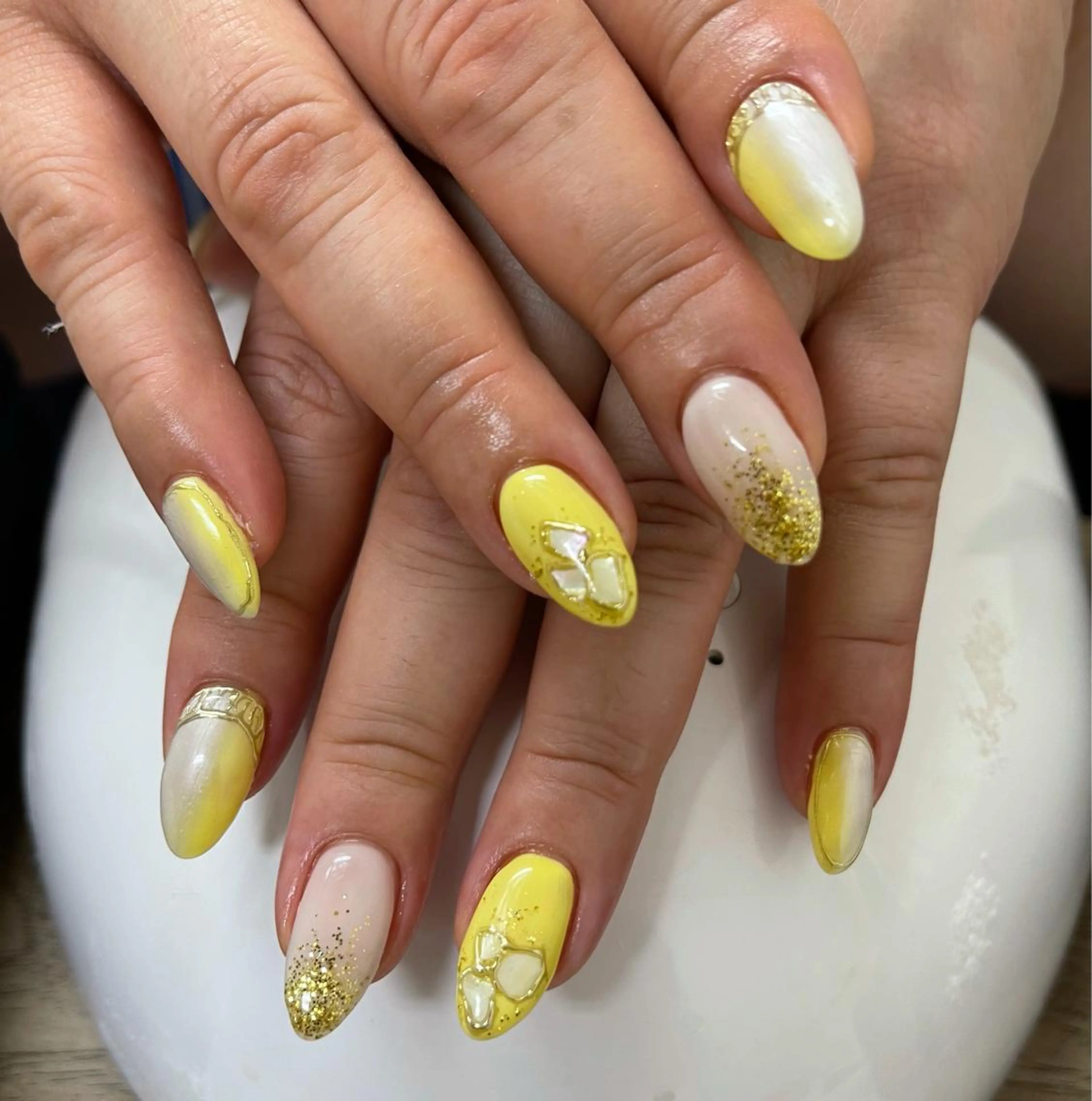 ネイル S HARUKAのネイルデザイン