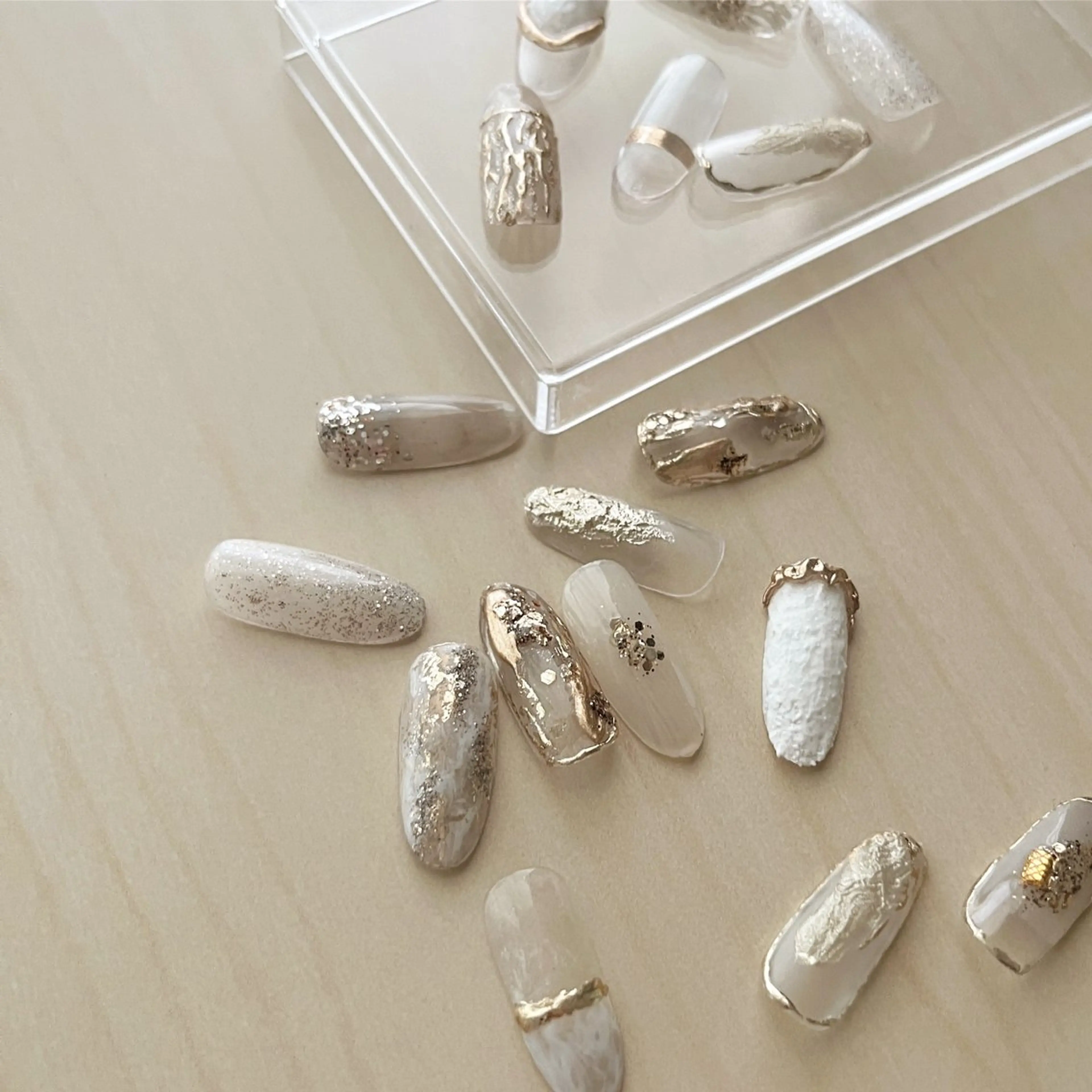 ネイル cie/42° NIJINAのネイルデザイン