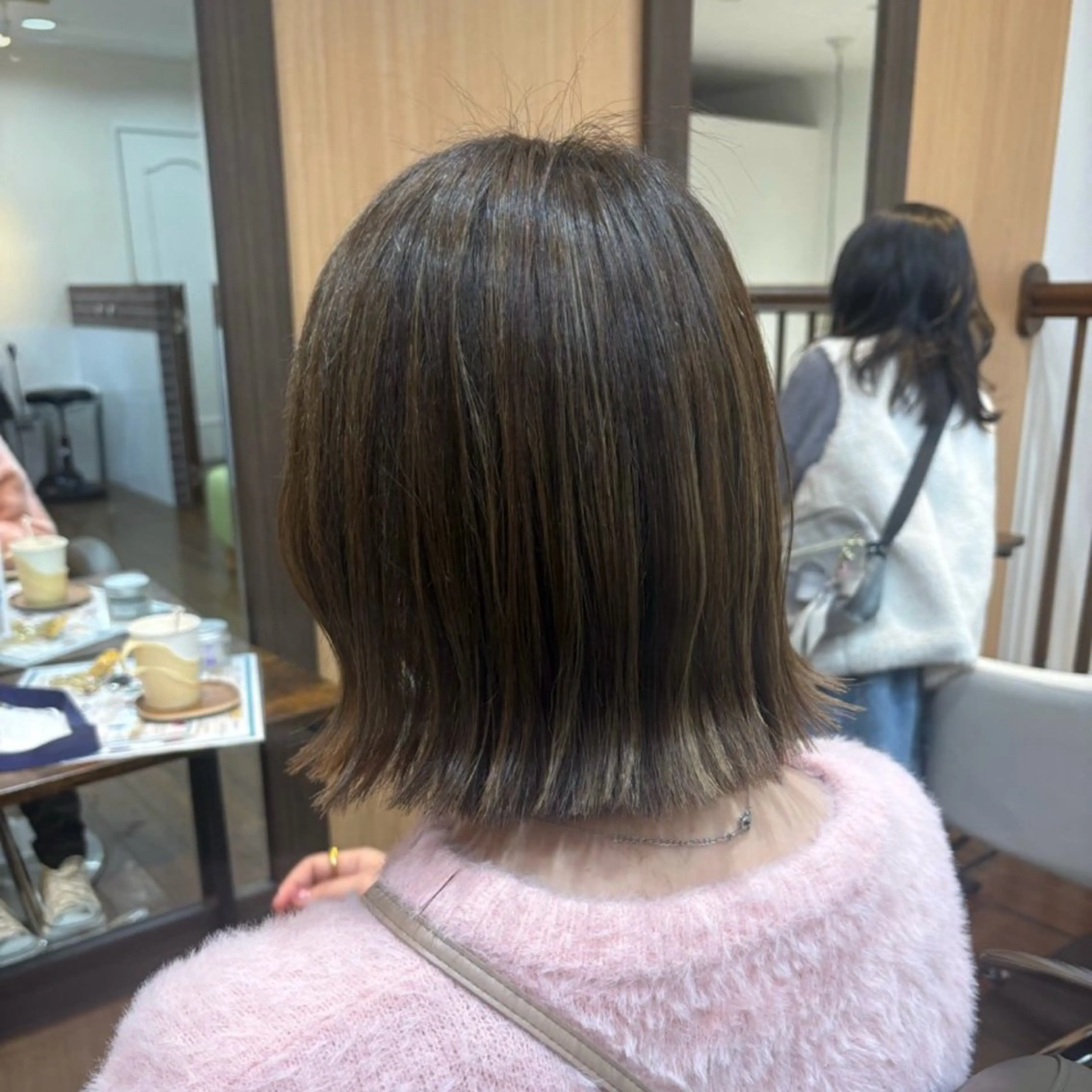 ショート 赤み消しオリーブ特化 柔らか縮毛矯正🌷辻のヘアスタイル