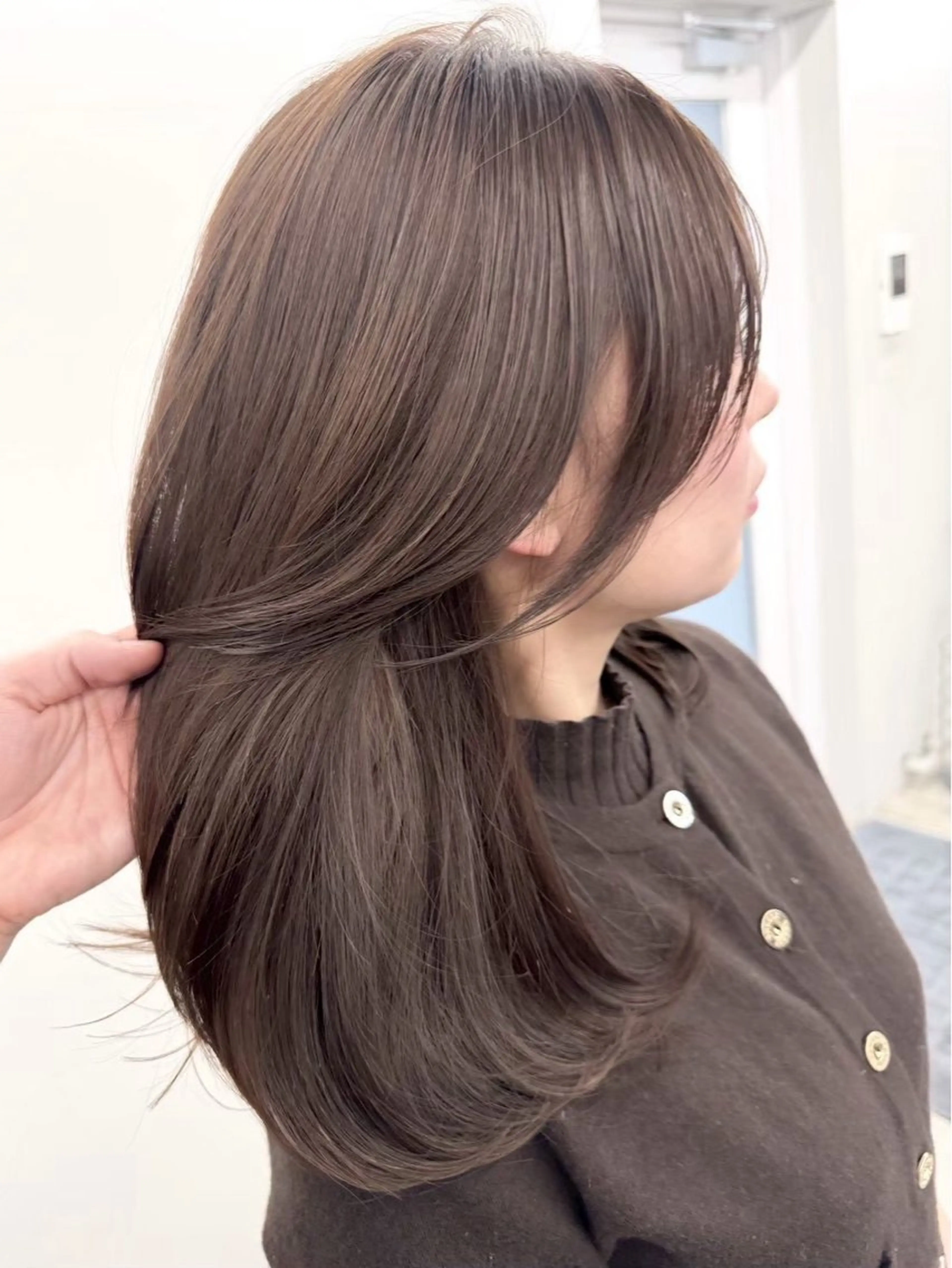 ロング カラー ヘアカラー 新保 啓介のヘアスタイル