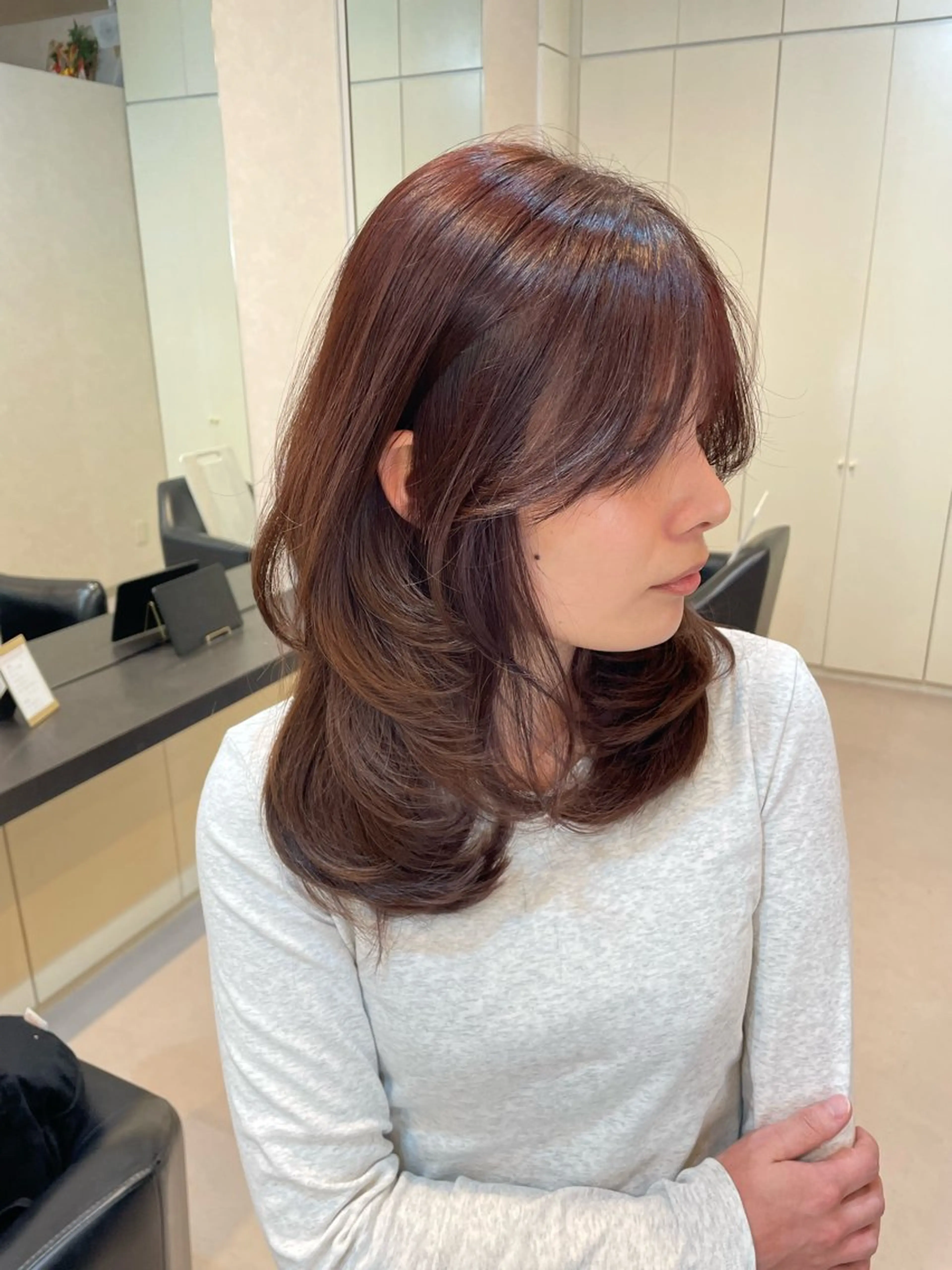 ロング カラー ブラウンカラー ショコラブラウン レイヤーカット カット ヘアカラー トリートメント YUI/ ブリーチカラー🌷のヘアスタイル