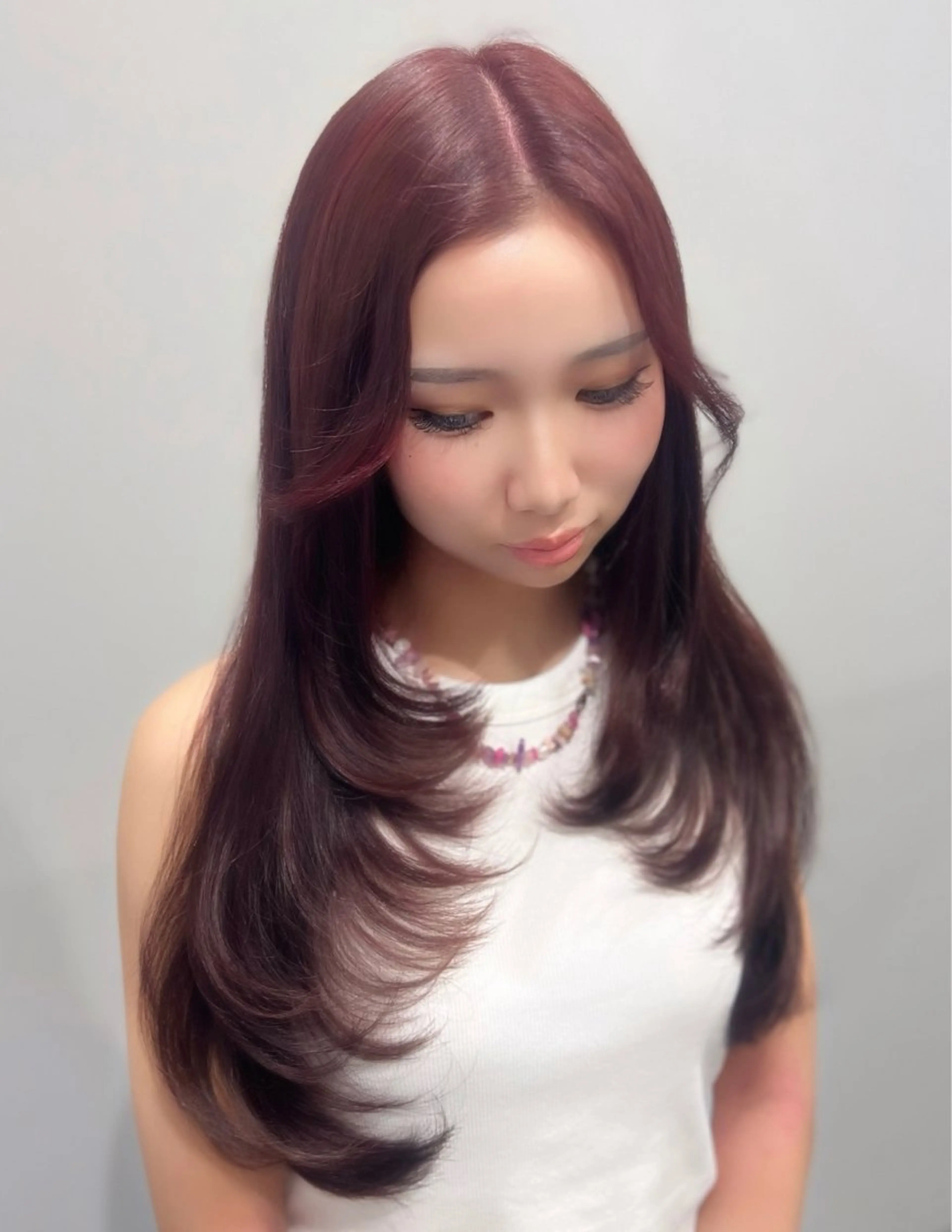 ロング カラー カット ヘアカラー トリートメント 髪質改善/レイヤー/ 透明感カラー/桃谷翼のヘアスタイル