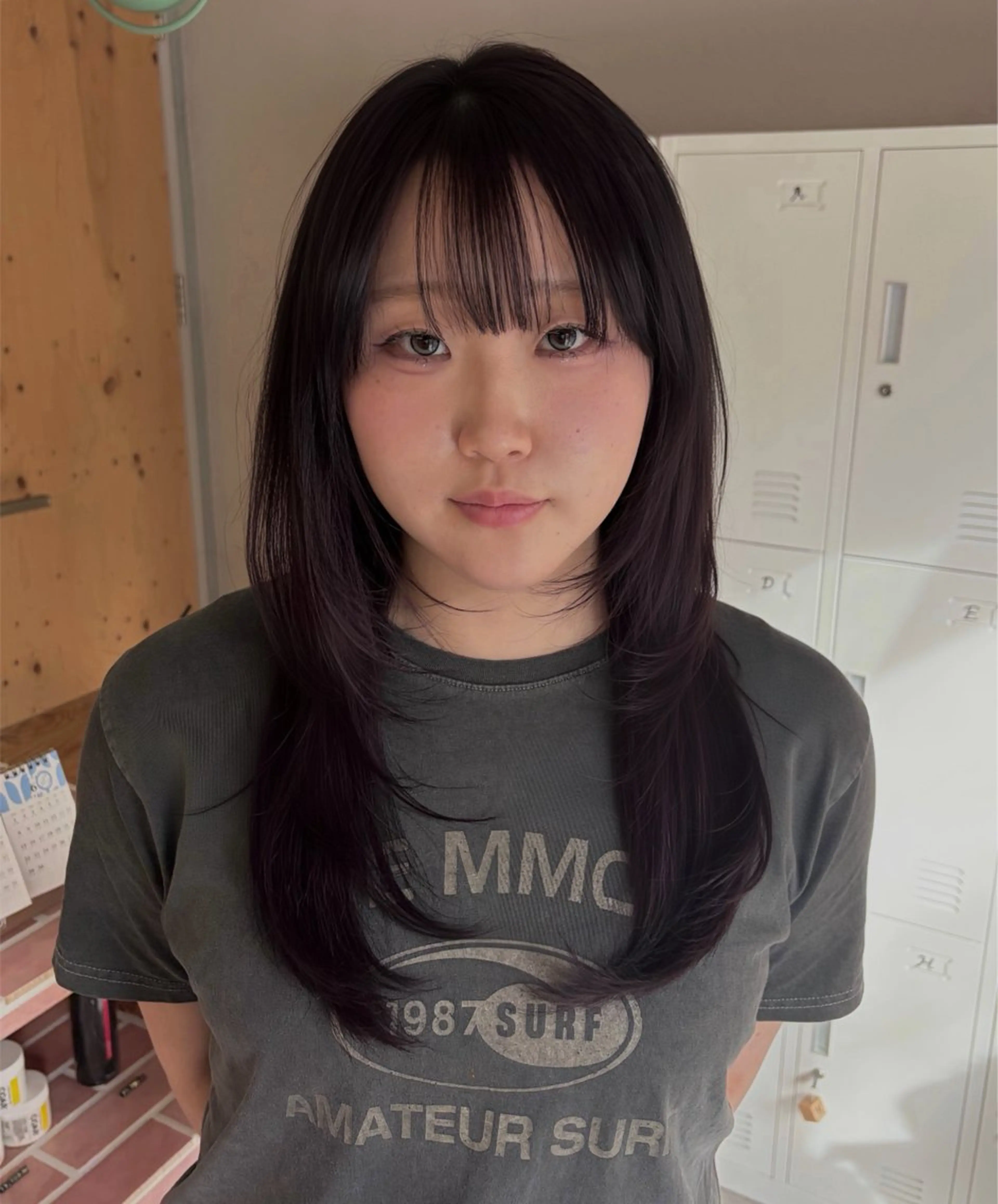 ミディアム カラー レイヤーカット/ 酸性ストレート梅田のヘアスタイル