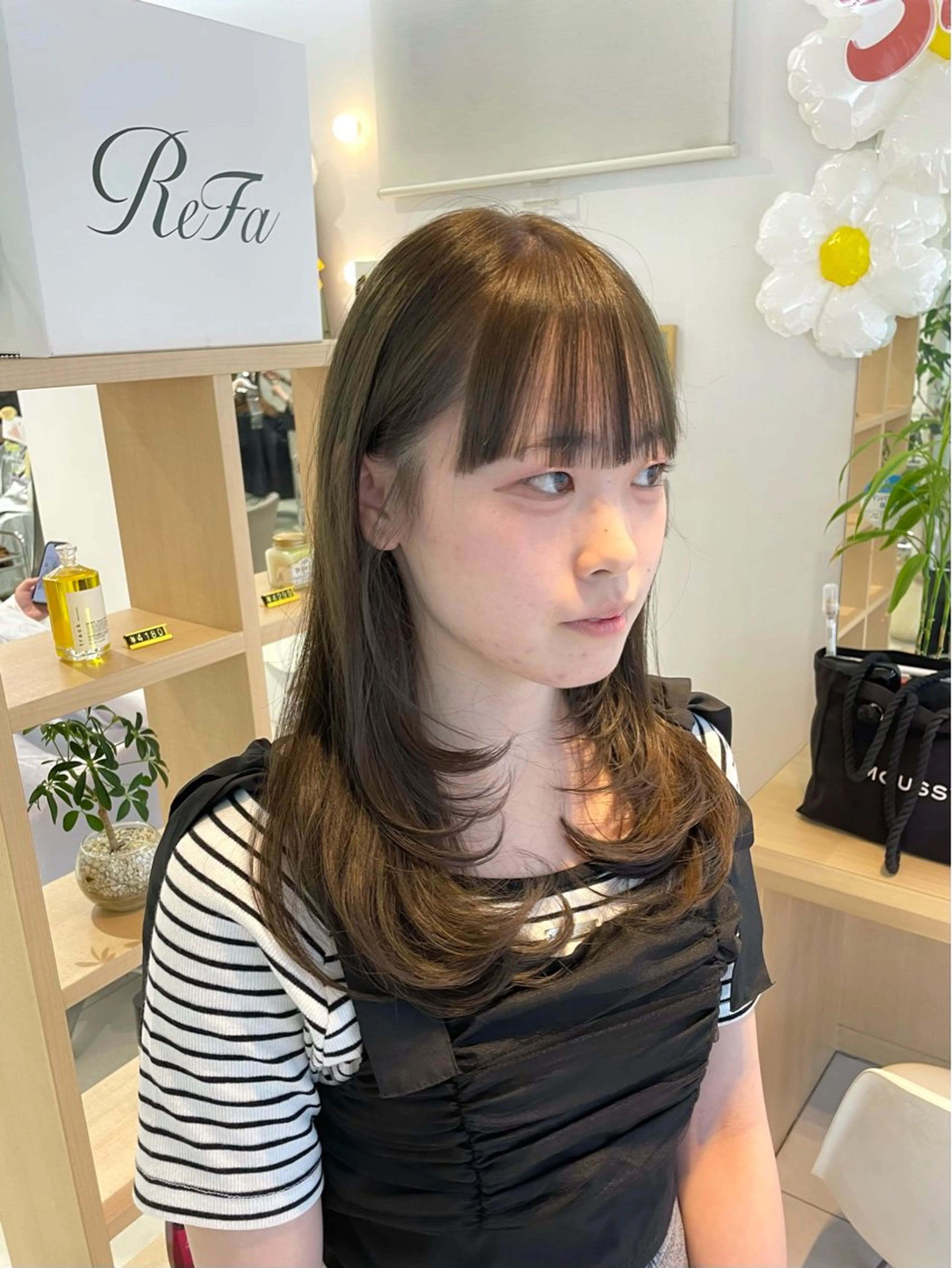 🦖ブリーチなしWカラー+韓国レイヤーカット+艶トリートメント🦖の写真