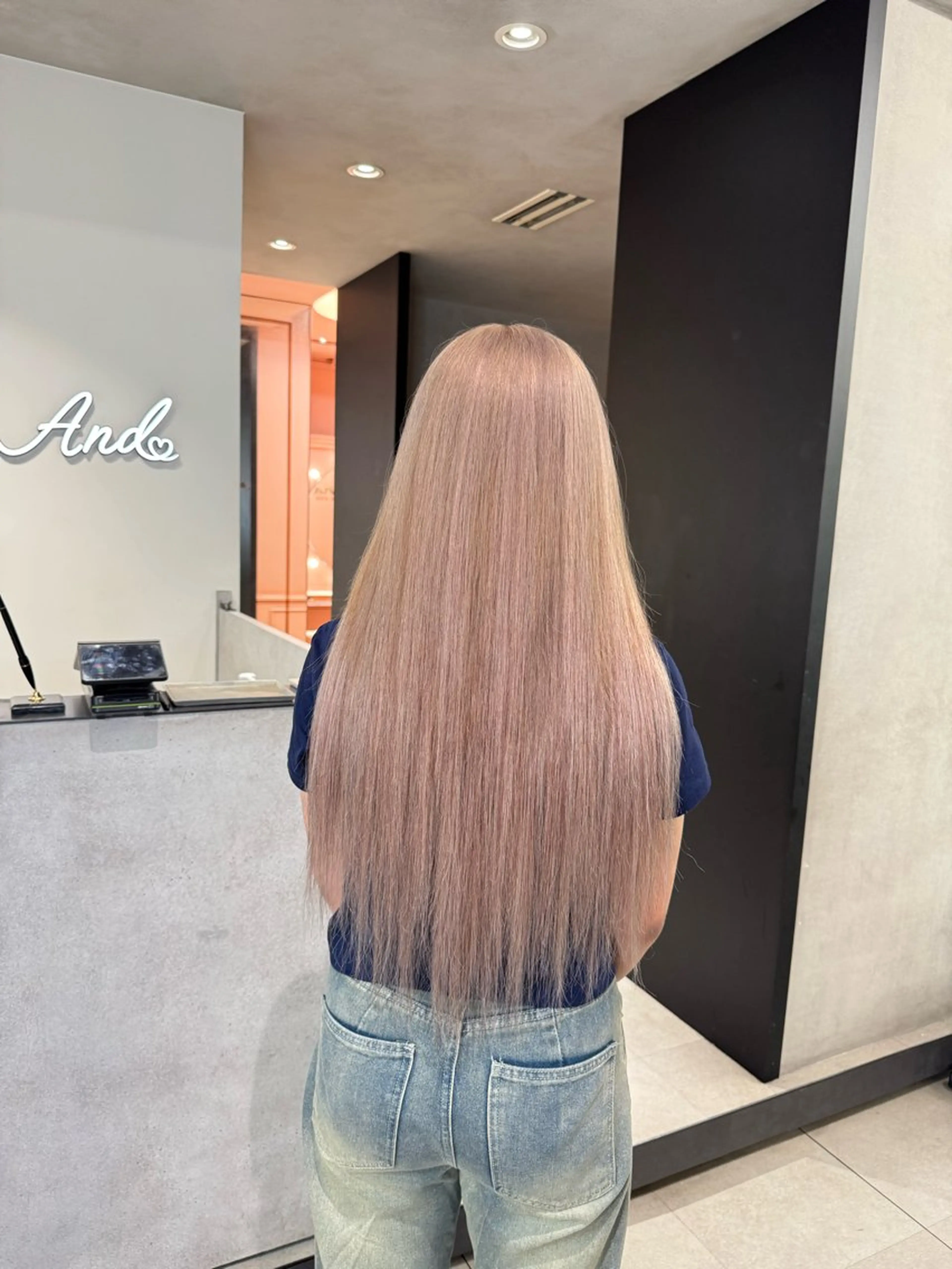 【✨ブリーチ➕エクステ✨】 ブリーチ1~2回・エクステ80本の写真