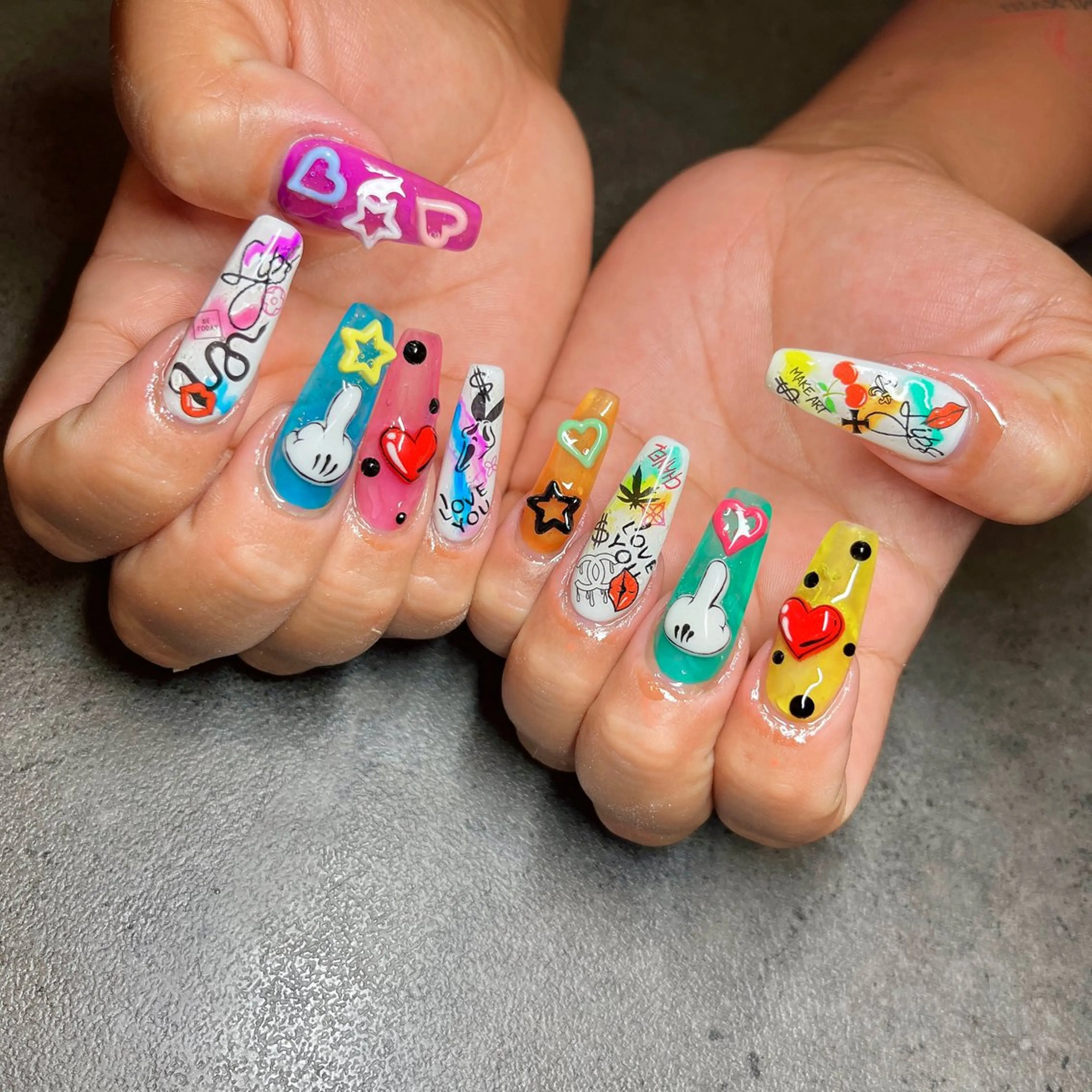 ネイル スカルプネイル しば まなみのネイルデザイン