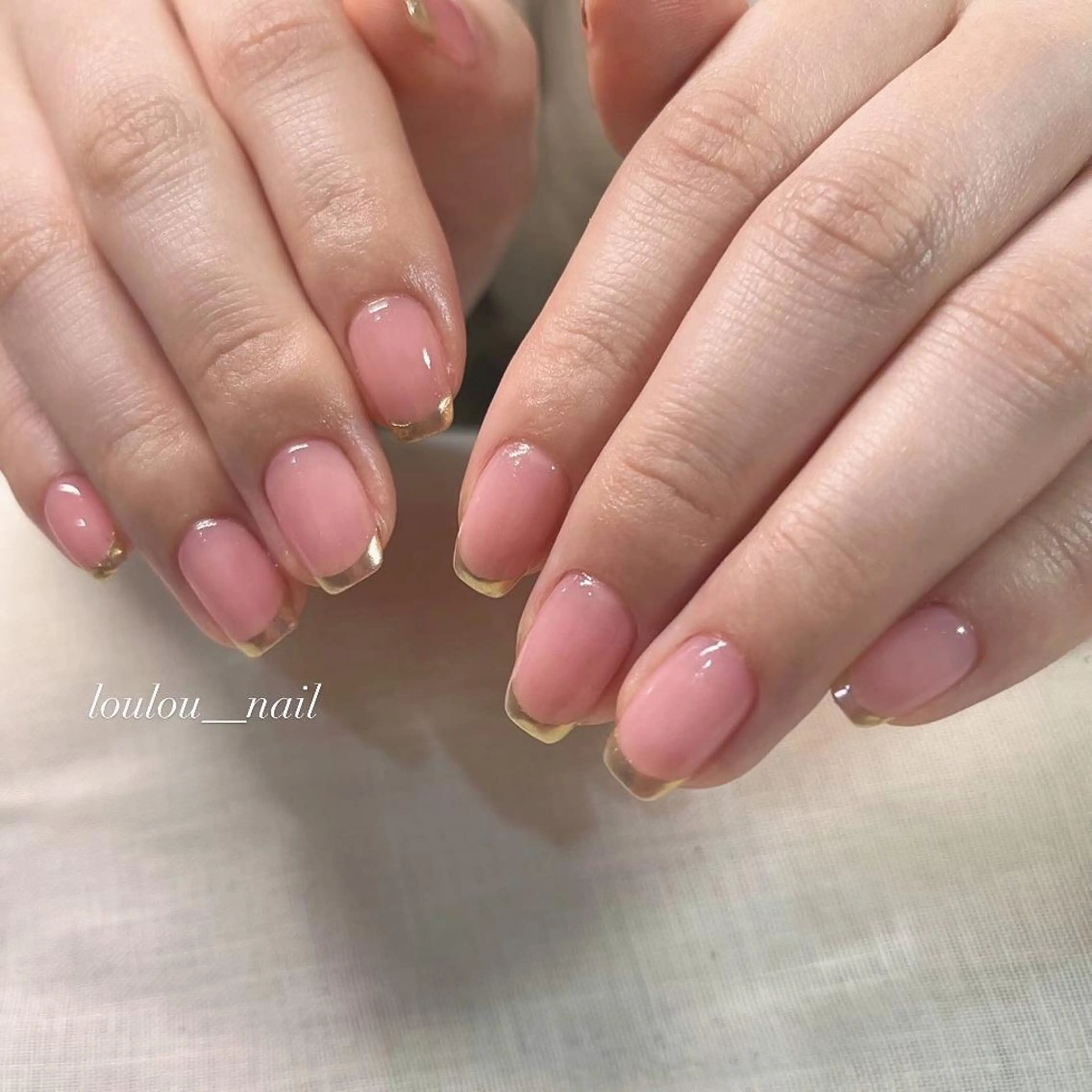 デザインフレンチネイル(ケア込み)【オフなし】の写真