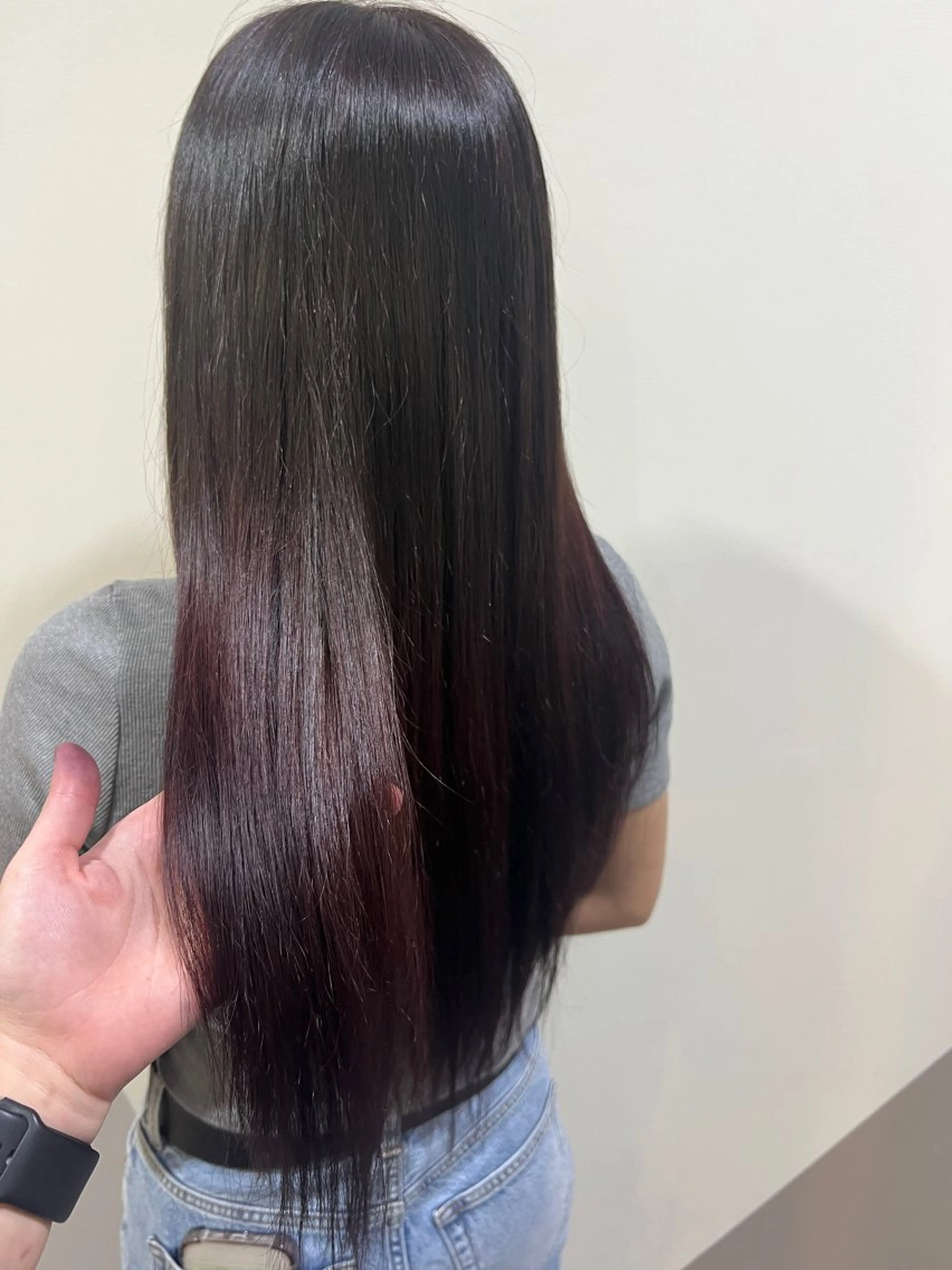 ロング カラー グラデーションカラー ピンクカラー 疋田 玲央のヘアスタイル