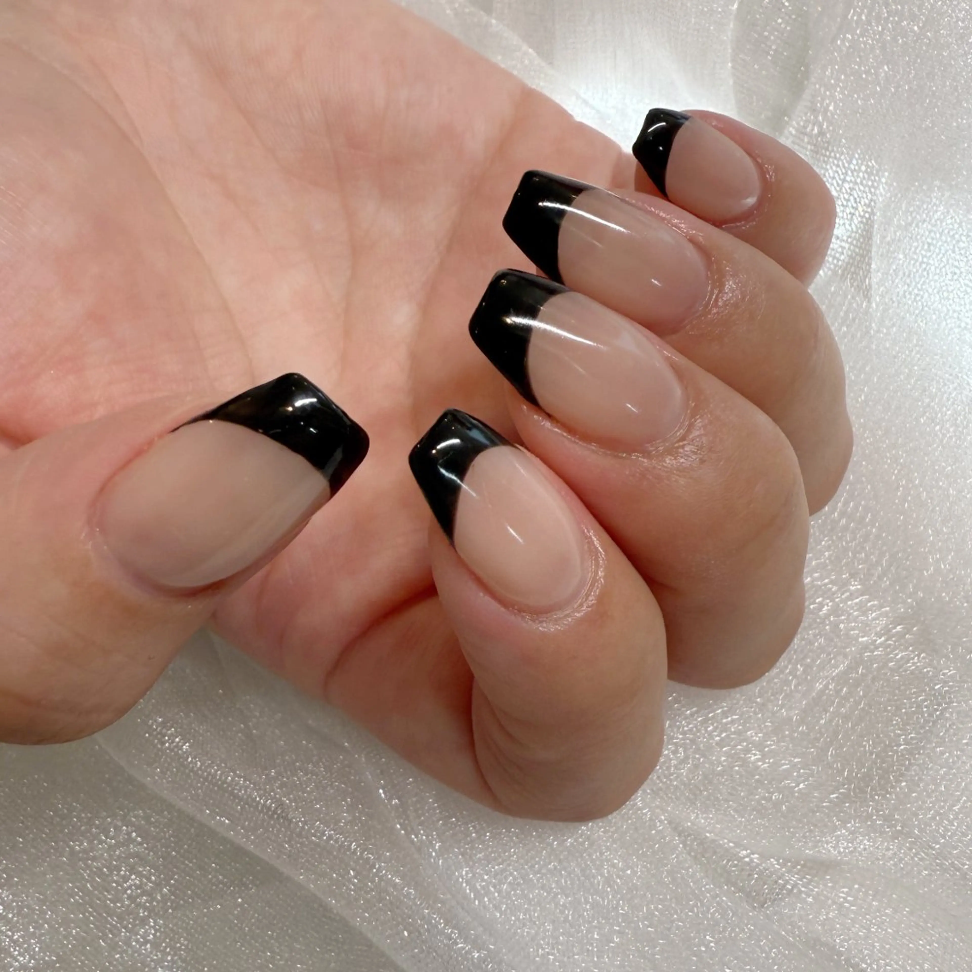 ネイル フレンチネイル petit sarina..ෆのネイルデザイン