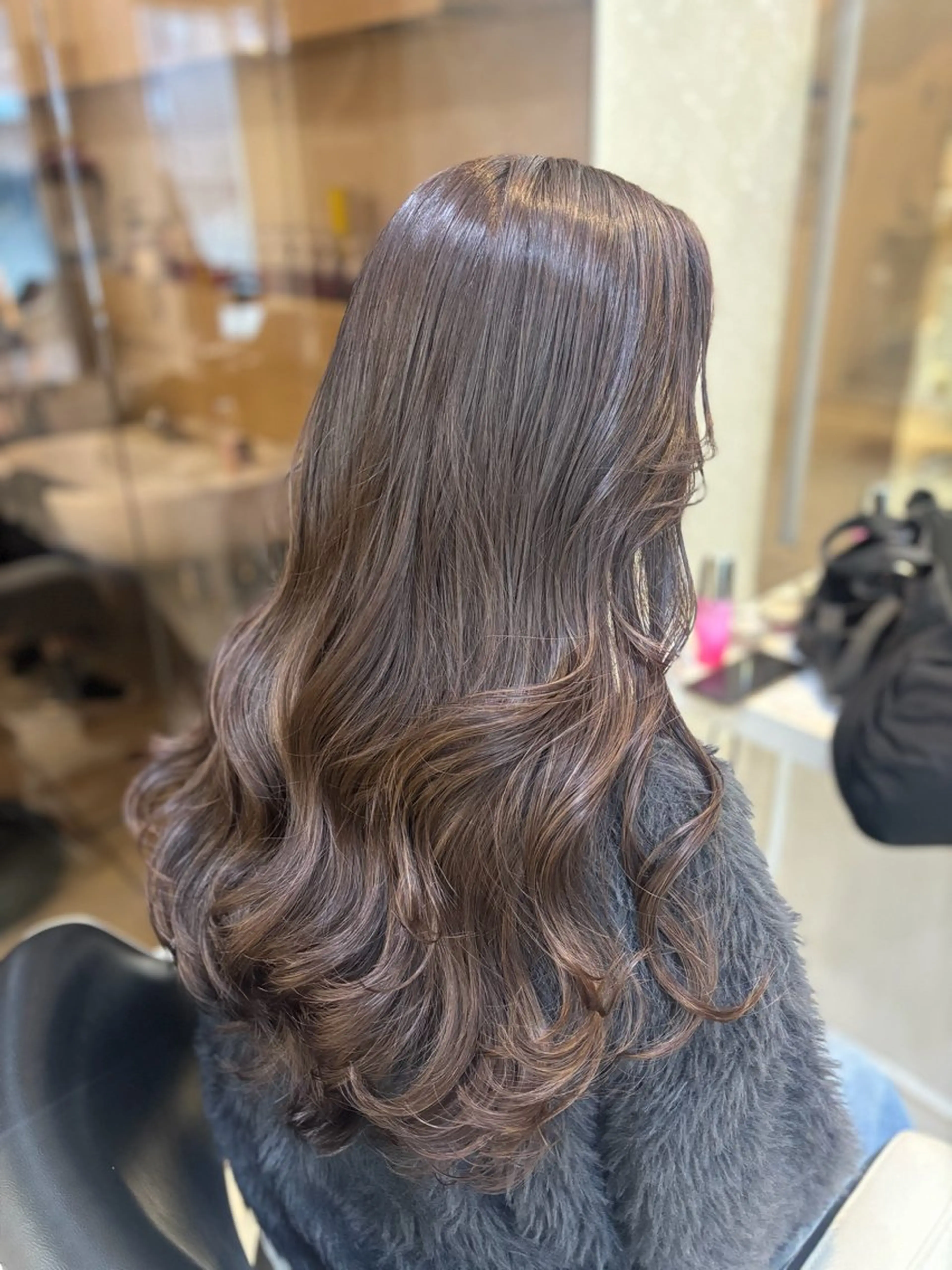 カラー ヘアカラー たかはし ここあのヘアスタイル